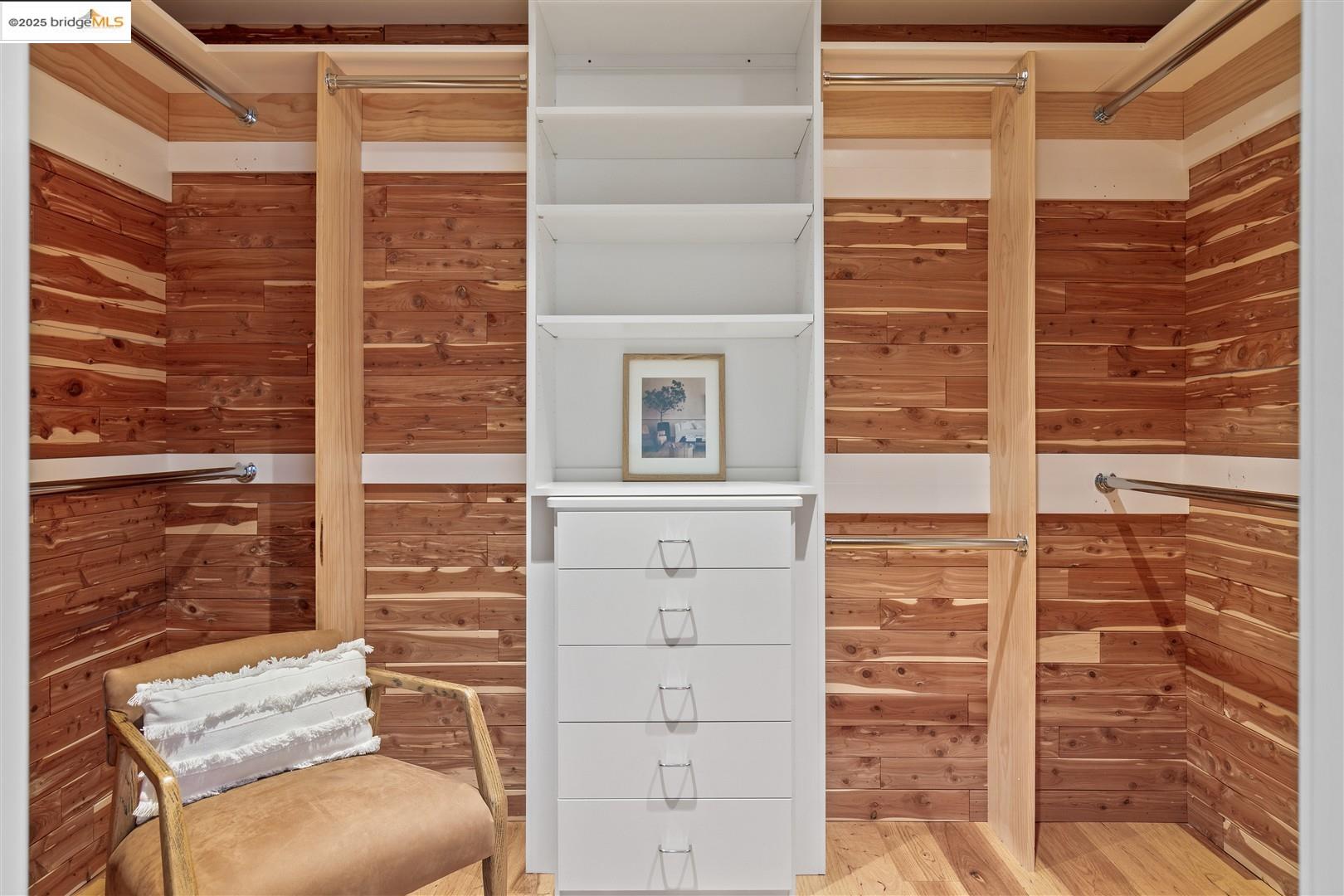 Detail Gallery Image 21 of 42 For 343 Lunada Court, Los Altos,  CA 94022 - 3 Beds | 2/1 Baths