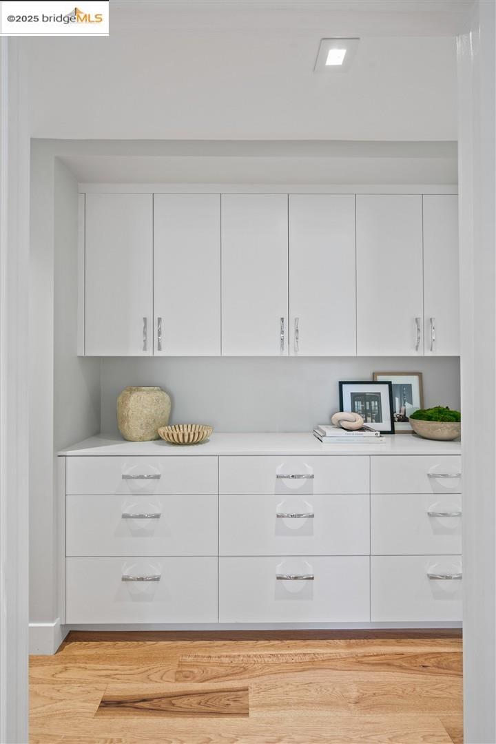 Detail Gallery Image 22 of 42 For 343 Lunada Court, Los Altos,  CA 94022 - 3 Beds | 2/1 Baths