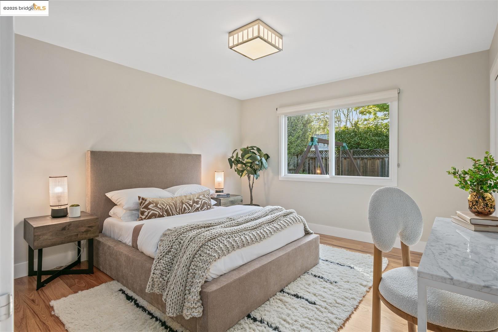 Detail Gallery Image 24 of 42 For 343 Lunada Court, Los Altos,  CA 94022 - 3 Beds | 2/1 Baths