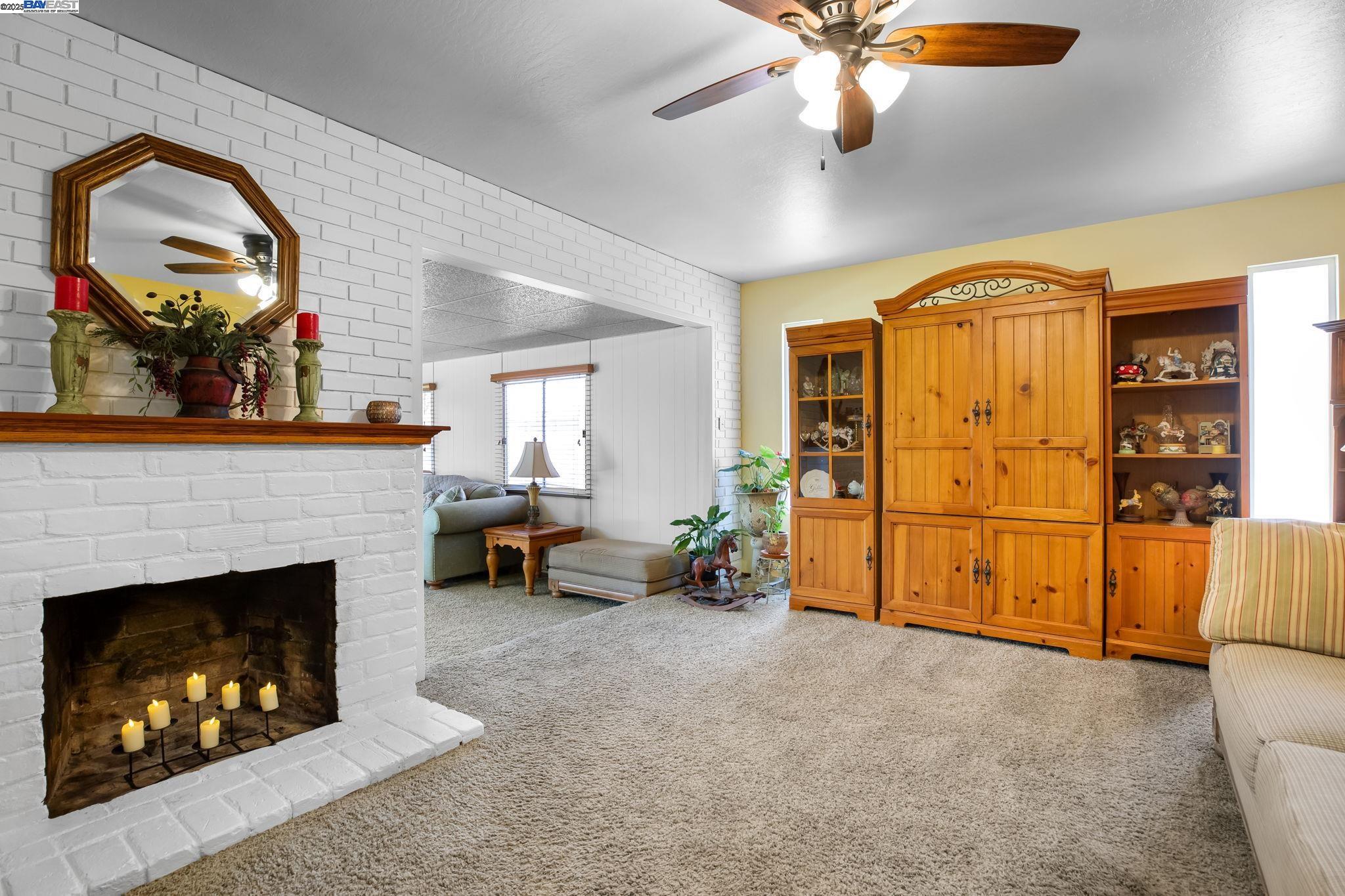 Detail Gallery Image 9 of 42 For 6673 Mirabeau Dr, Newark,  CA 94560 - 3 Beds | 2 Baths