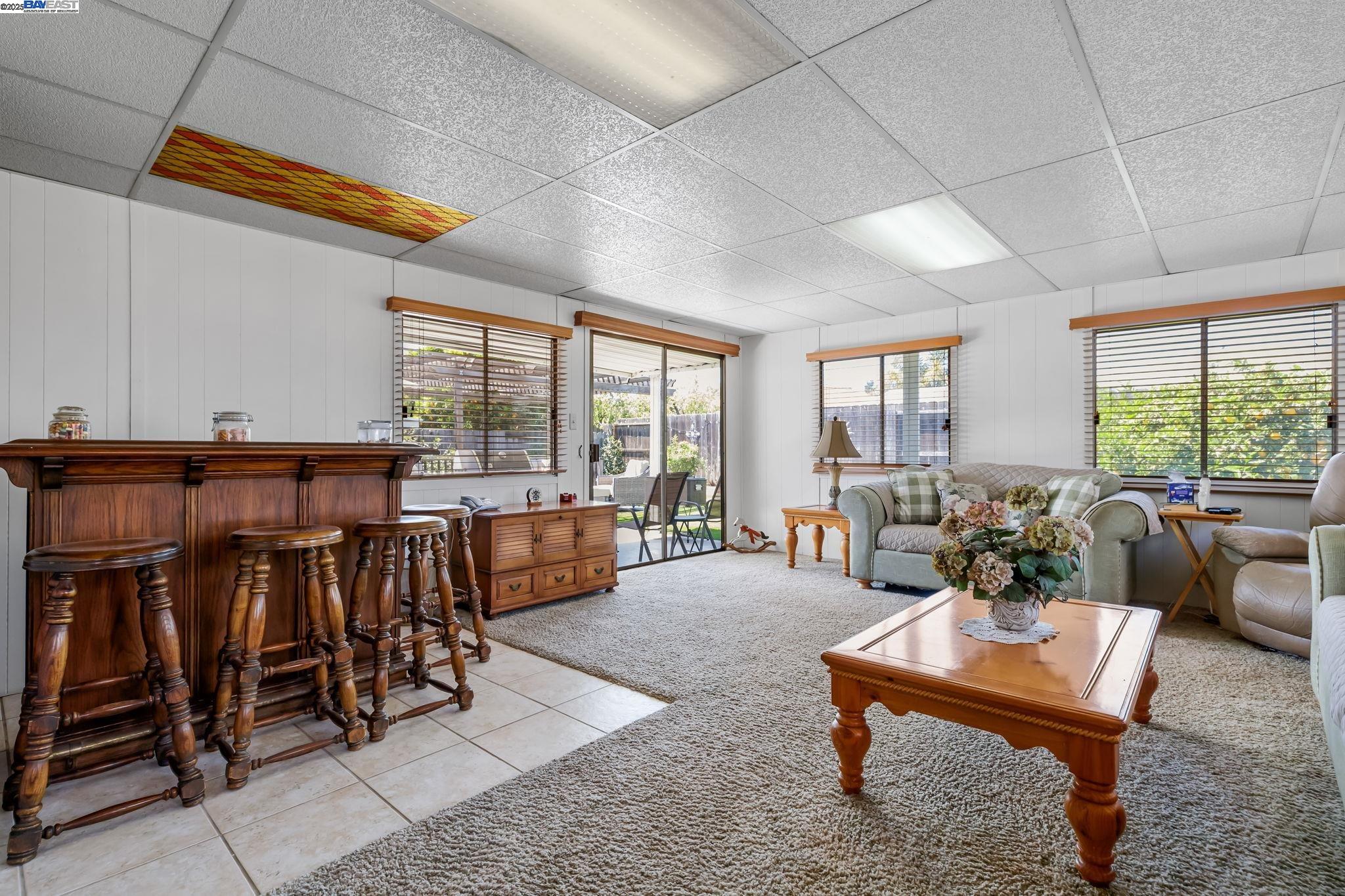 Detail Gallery Image 13 of 42 For 6673 Mirabeau Dr, Newark,  CA 94560 - 3 Beds | 2 Baths
