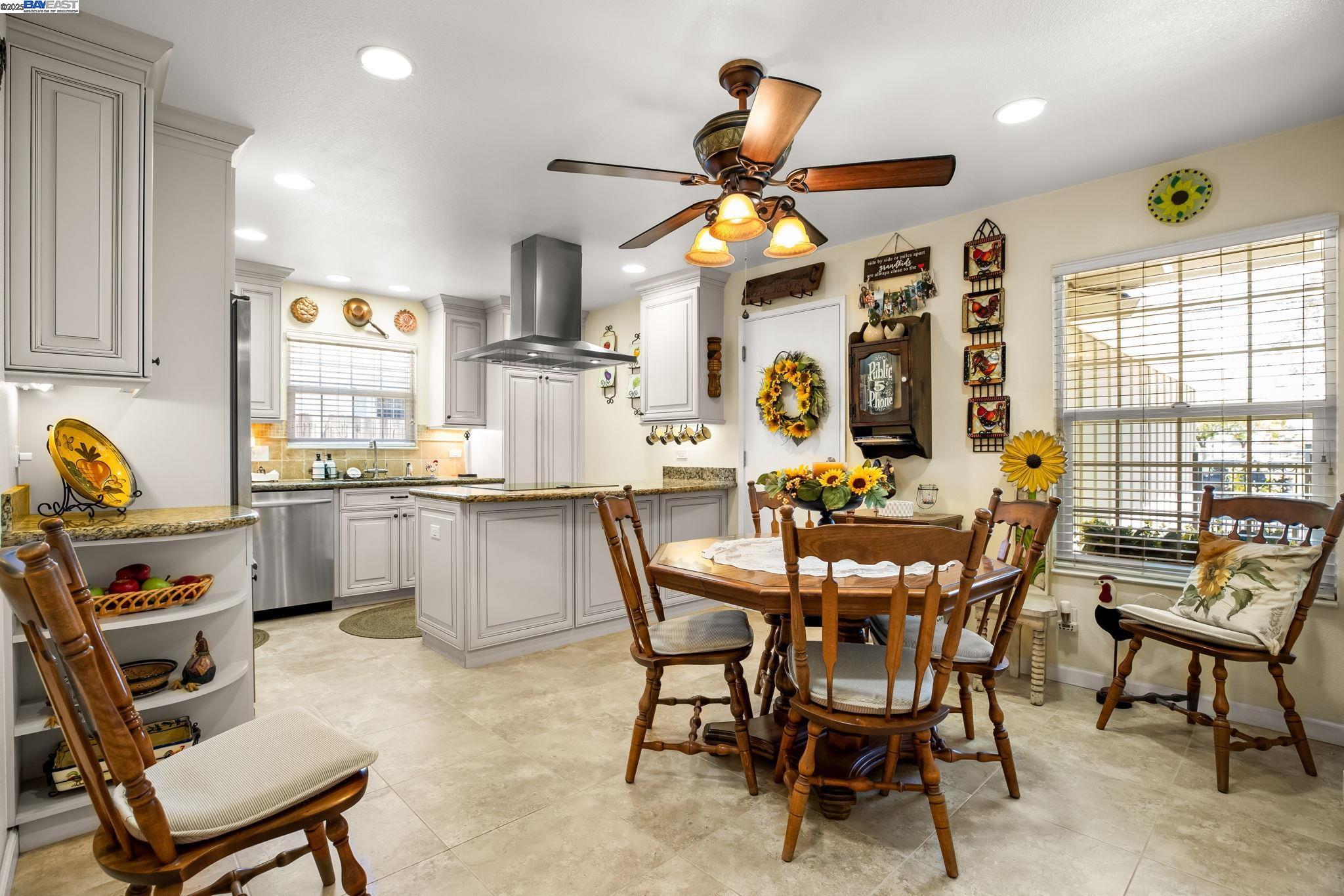 Detail Gallery Image 24 of 42 For 6673 Mirabeau Dr, Newark,  CA 94560 - 3 Beds | 2 Baths