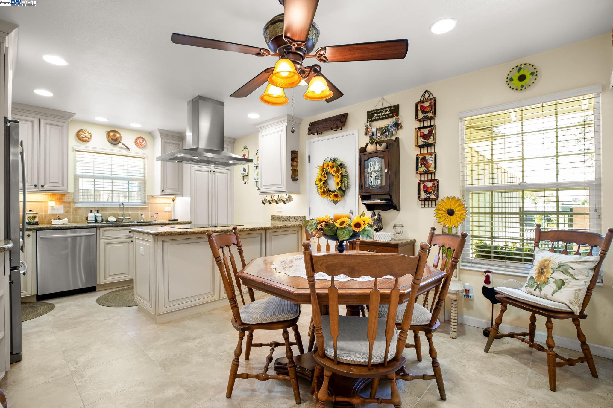 Detail Gallery Image 25 of 42 For 6673 Mirabeau Dr, Newark,  CA 94560 - 3 Beds | 2 Baths