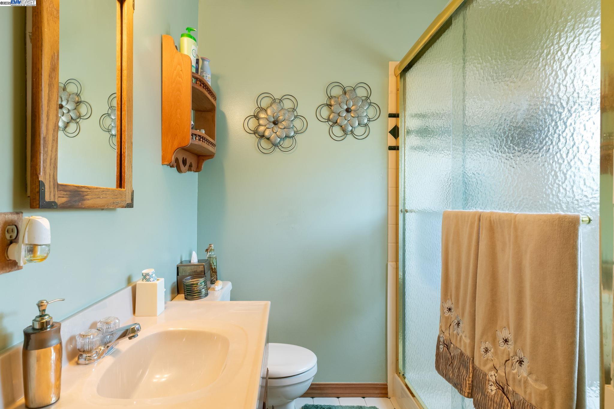 Detail Gallery Image 29 of 42 For 6673 Mirabeau Dr, Newark,  CA 94560 - 3 Beds | 2 Baths