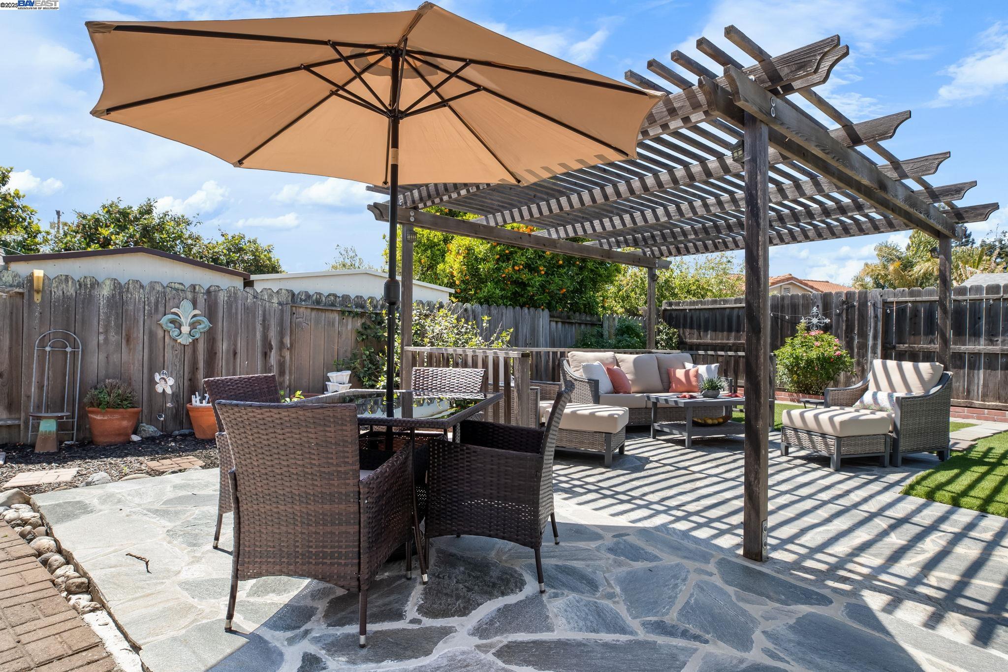 Detail Gallery Image 34 of 42 For 6673 Mirabeau Dr, Newark,  CA 94560 - 3 Beds | 2 Baths