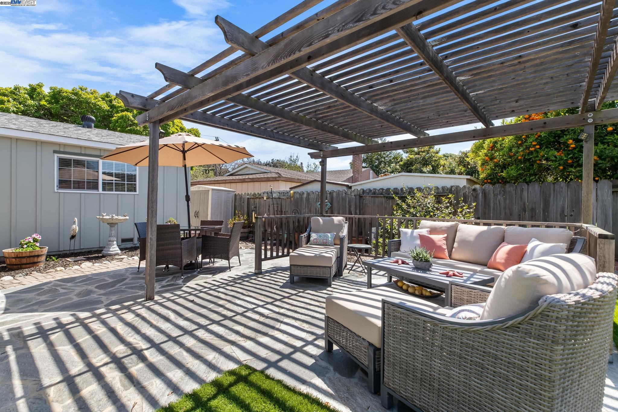 Detail Gallery Image 38 of 42 For 6673 Mirabeau Dr, Newark,  CA 94560 - 3 Beds | 2 Baths