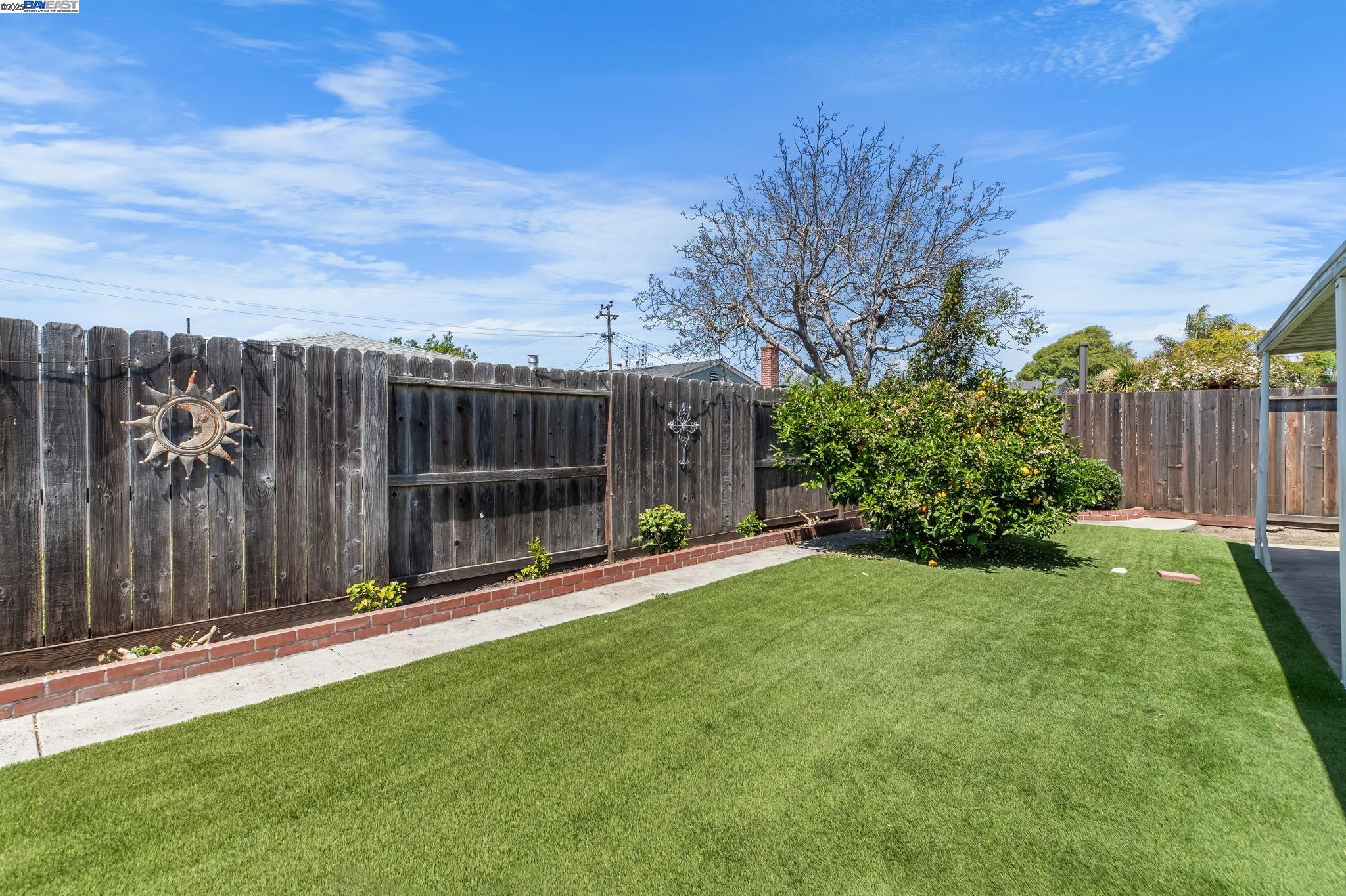 Detail Gallery Image 42 of 42 For 6673 Mirabeau Dr, Newark,  CA 94560 - 3 Beds | 2 Baths