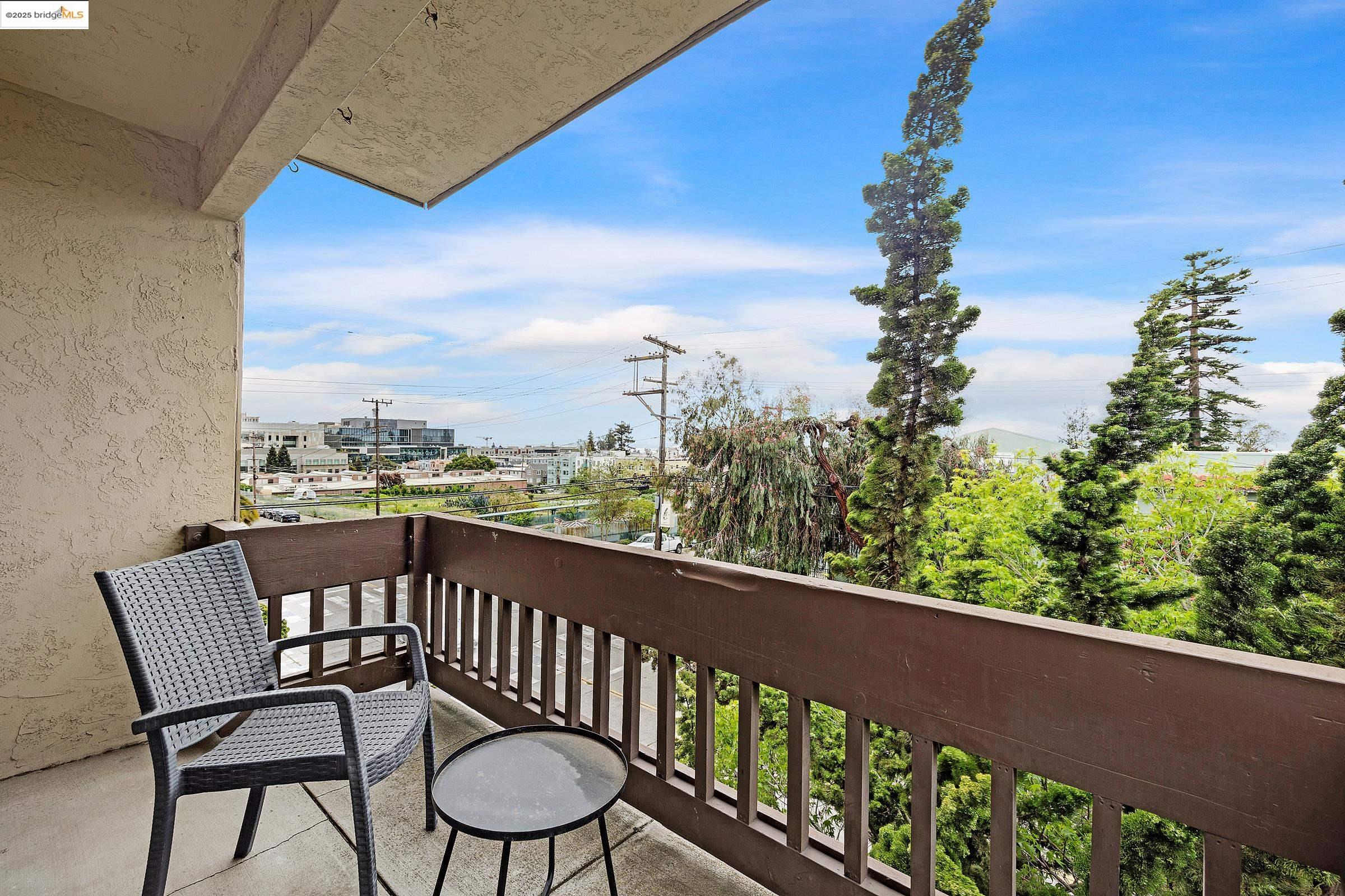 Detail Gallery Image 22 of 35 For 2201 Virginia Street #006,  Berkeley,  CA 94709-1643 - 1 Beds | 1 Baths
