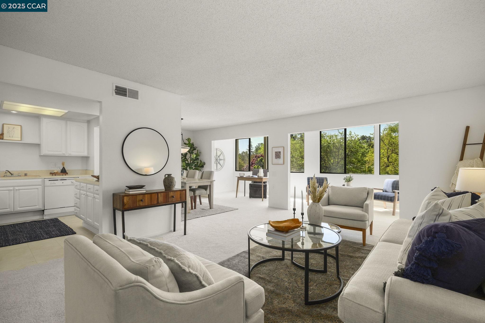 MLS: 41093353 Condo For Sale