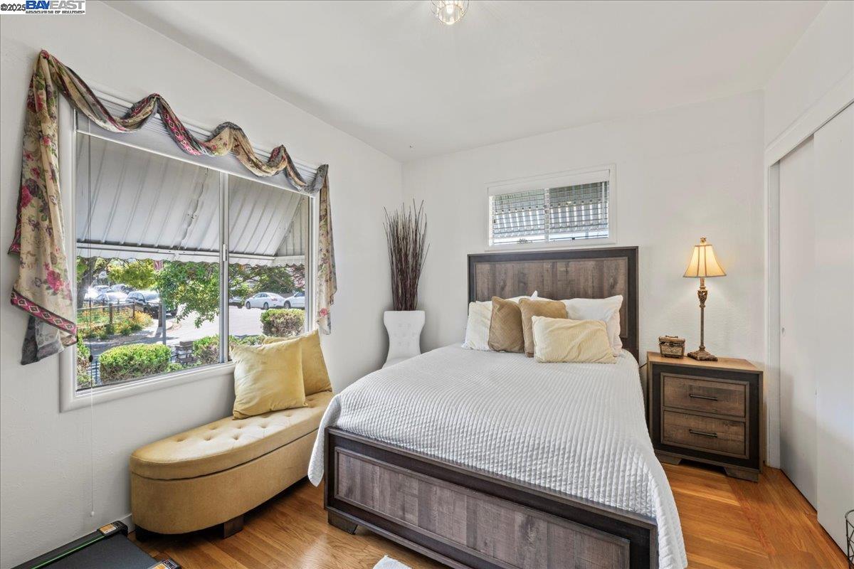 Detail Gallery Image 18 of 34 For 21953 Ada St, Castro Valley,  CA 94546 - 3 Beds | 1/1 Baths