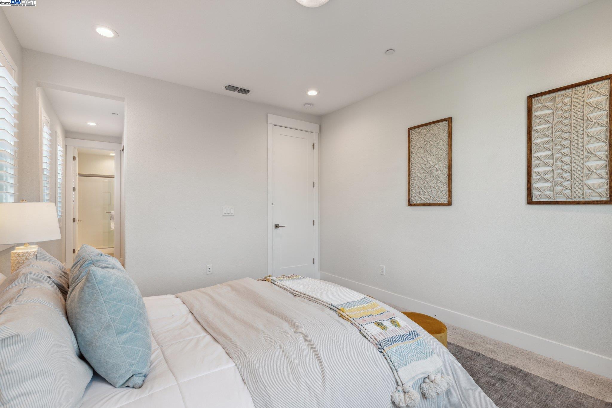 Detail Gallery Image 17 of 51 For 2569 Cordelia Ln, Tracy,  CA 95377 - 5 Beds | 3/1 Baths
