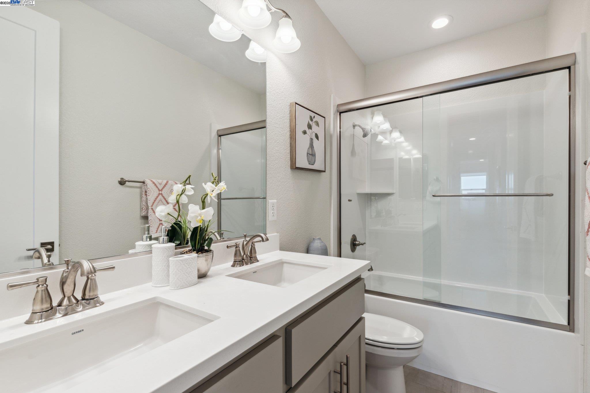 Detail Gallery Image 29 of 51 For 2569 Cordelia Ln, Tracy,  CA 95377 - 5 Beds | 3/1 Baths