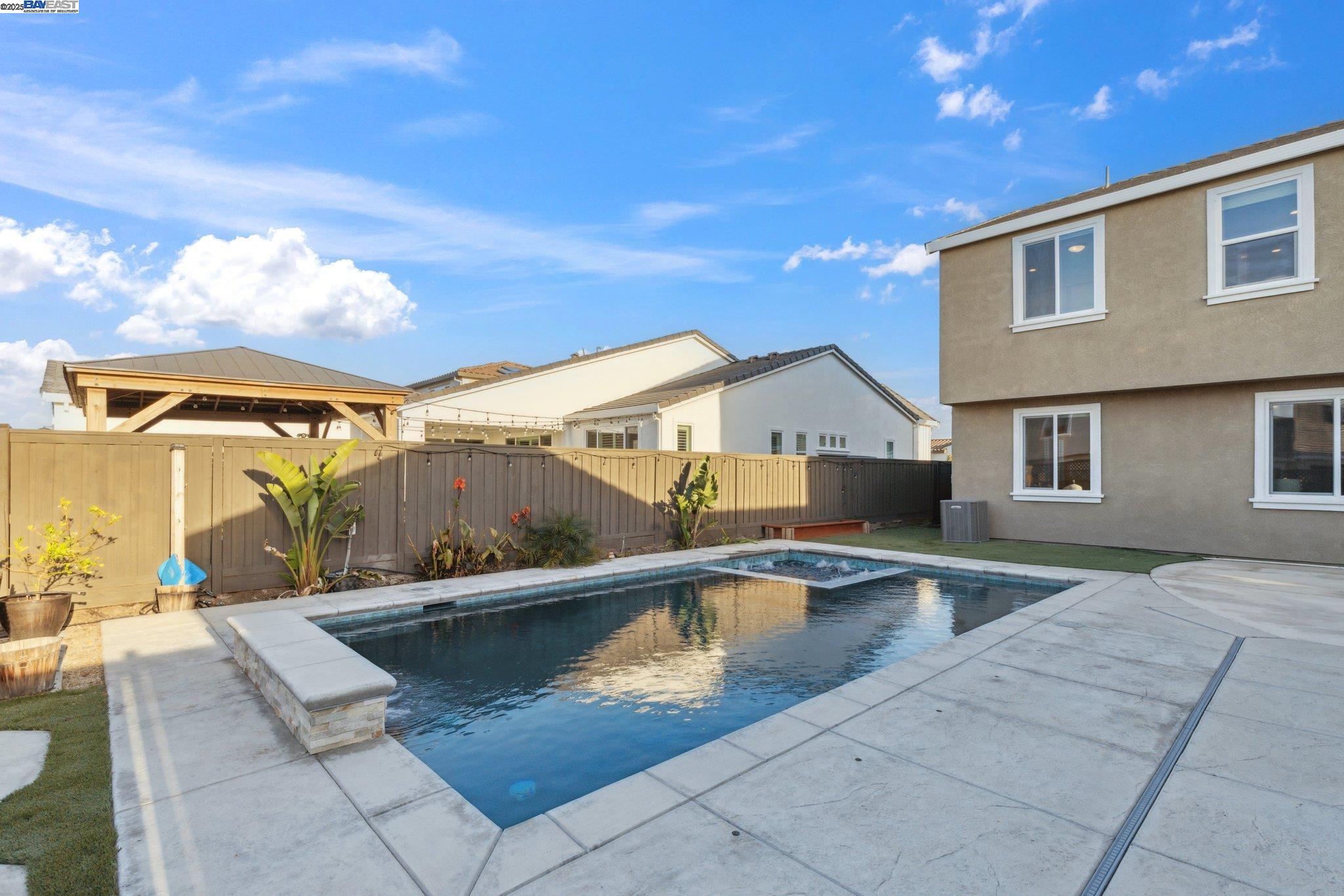 Detail Gallery Image 35 of 51 For 2569 Cordelia Ln, Tracy,  CA 95377 - 5 Beds | 3/1 Baths