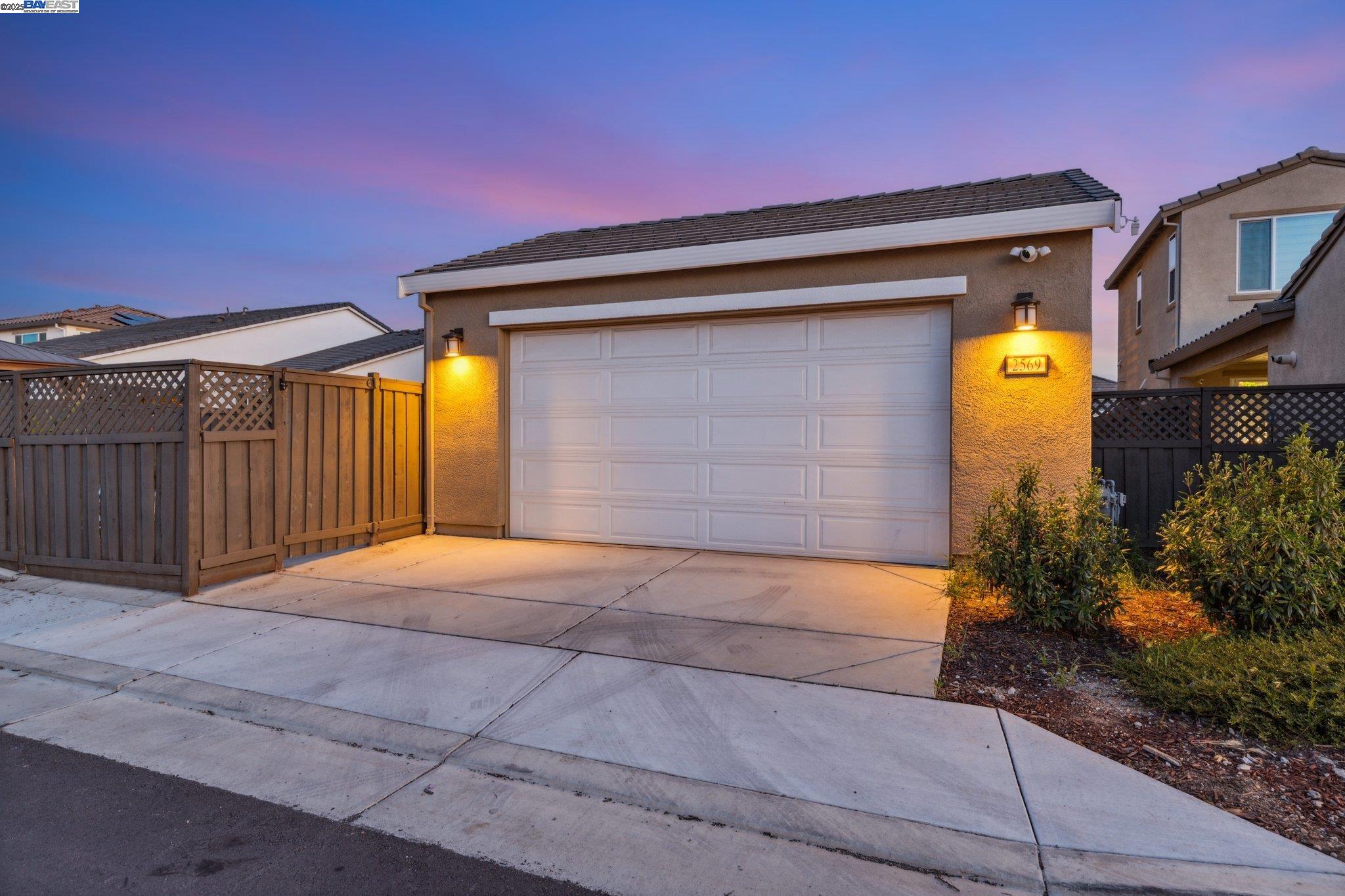 Detail Gallery Image 38 of 51 For 2569 Cordelia Ln, Tracy,  CA 95377 - 5 Beds | 3/1 Baths