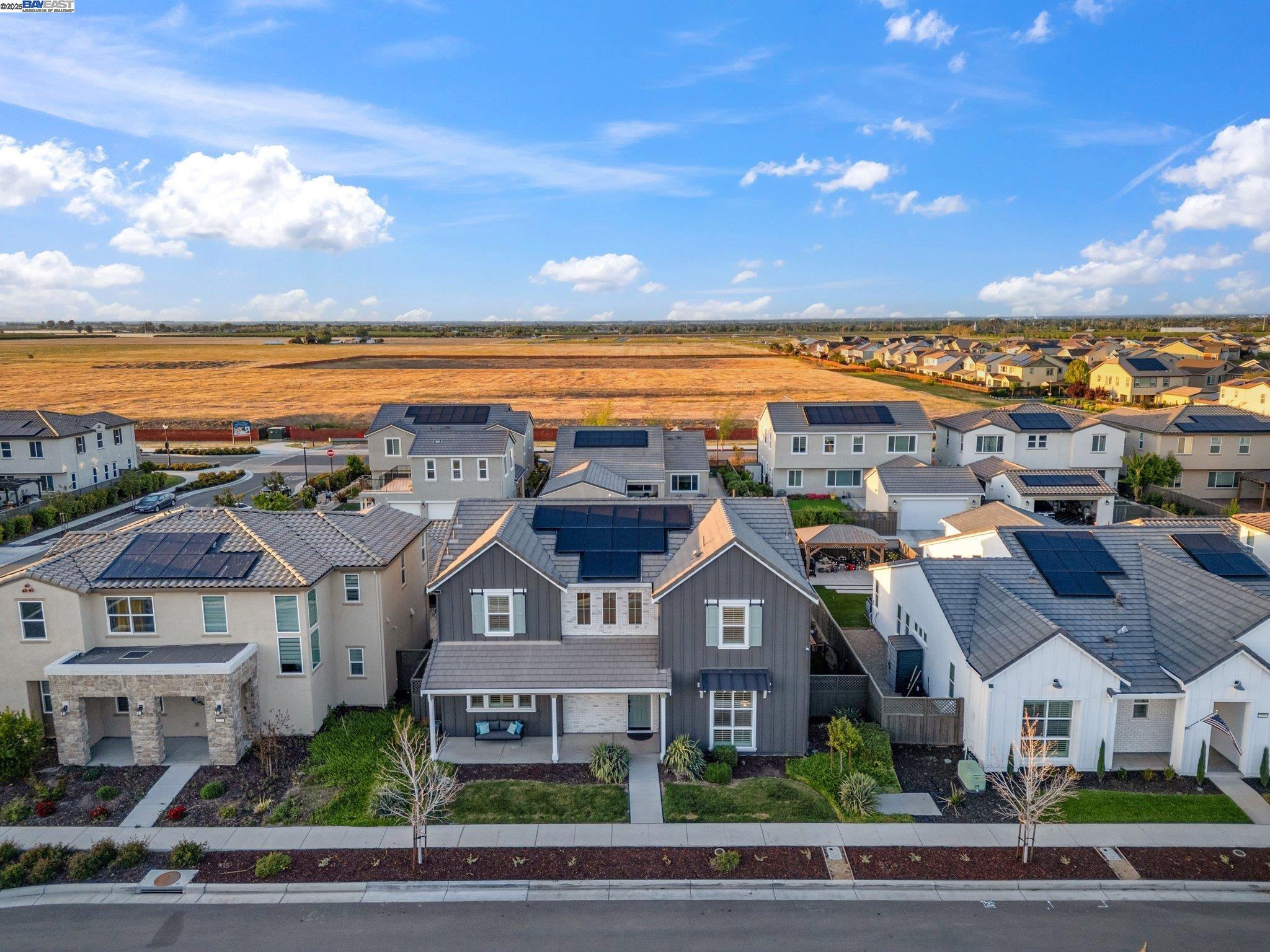 Detail Gallery Image 40 of 51 For 2569 Cordelia Ln, Tracy,  CA 95377 - 5 Beds | 3/1 Baths