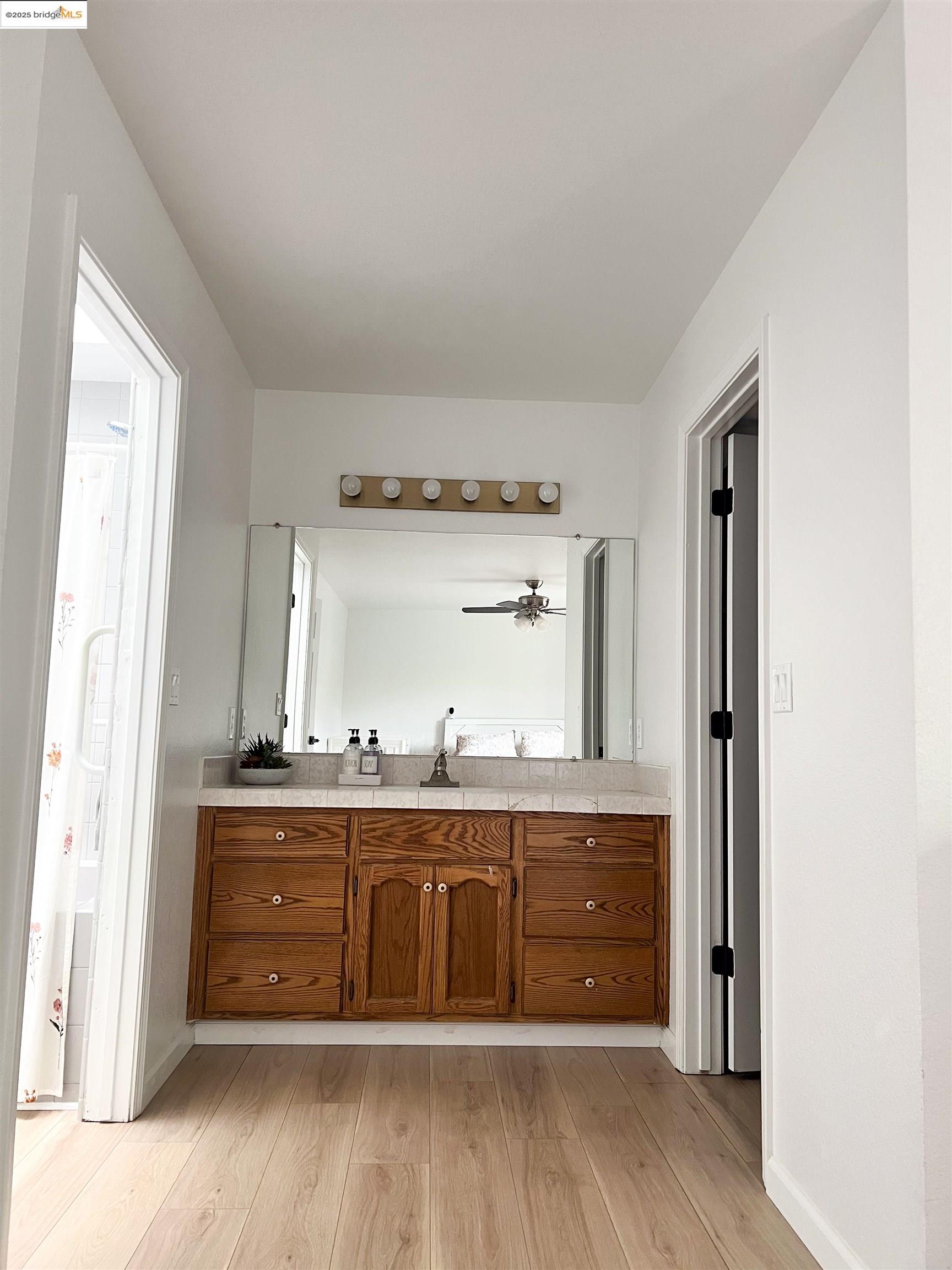 Detail Gallery Image 14 of 17 For 324 Lassen Dr, Lodi,  CA 95242 - 3 Beds | 2 Baths