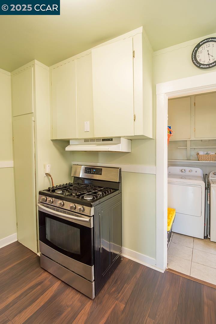Detail Gallery Image 20 of 33 For 2007 57th Ave, Oakland,  CA 94621 - – Beds | – Baths