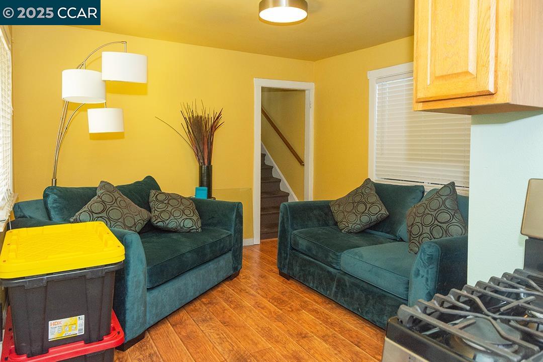 Detail Gallery Image 27 of 33 For 2007 57th Ave, Oakland,  CA 94621 - – Beds | – Baths