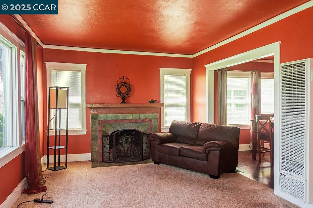 Detail Gallery Image 5 of 33 For 2007 57th Ave, Oakland,  CA 94621 - – Beds | – Baths