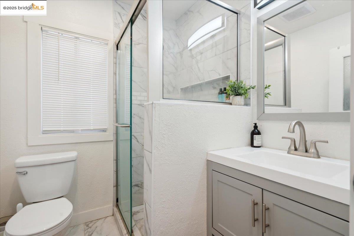 Detail Gallery Image 31 of 43 For Mabel St, Berkeley,  CA 94702 - – Beds | – Baths