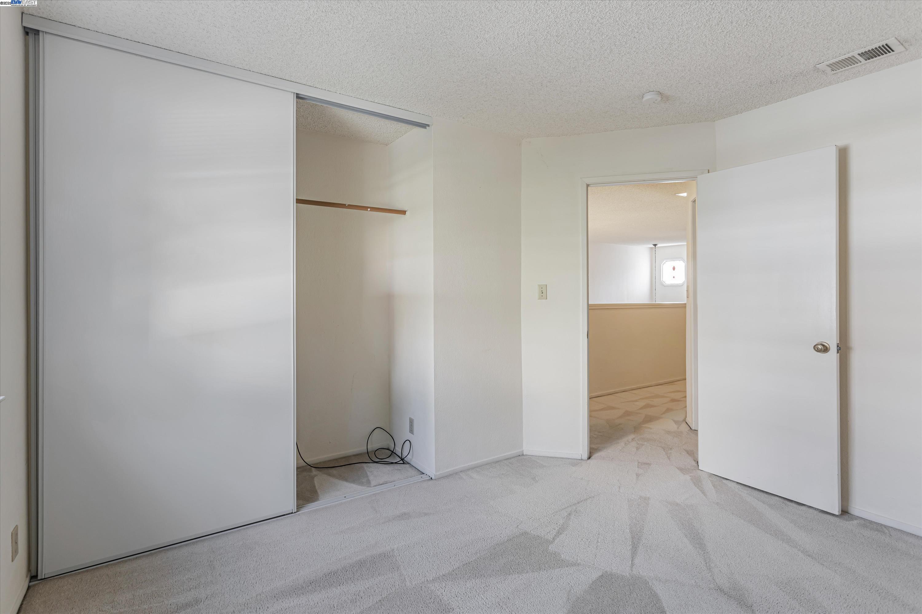Detail Gallery Image 15 of 33 For 1741 Abington Ct, San Jose,  CA 95131 - 3 Beds | 2/1 Baths