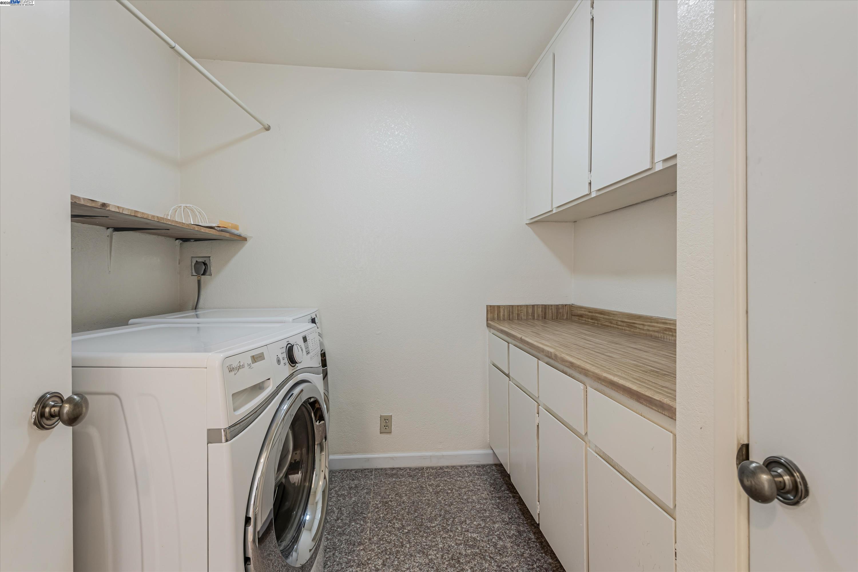 Detail Gallery Image 25 of 33 For 1741 Abington Ct, San Jose,  CA 95131 - 3 Beds | 2/1 Baths