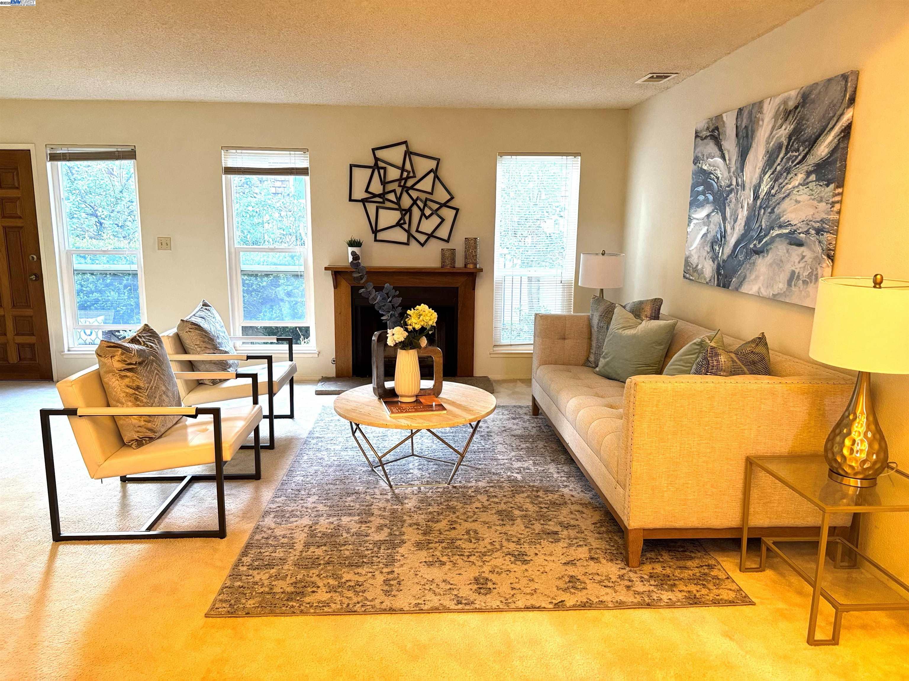 Detail Gallery Image 5 of 33 For 1741 Abington Ct, San Jose,  CA 95131 - 3 Beds | 2/1 Baths