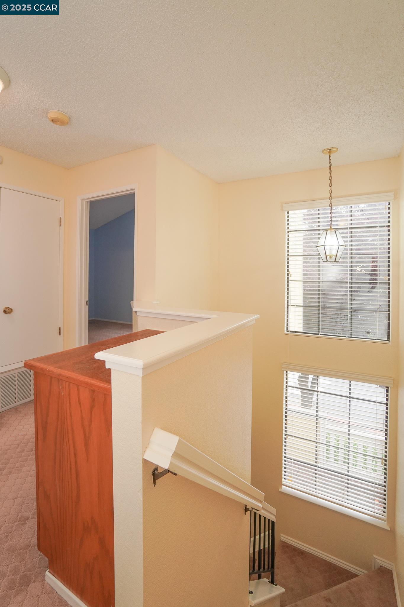 Detail Gallery Image 19 of 45 For 1003 Devonwood, Hercules,  CA 94547 - 2 Beds | 2/1 Baths