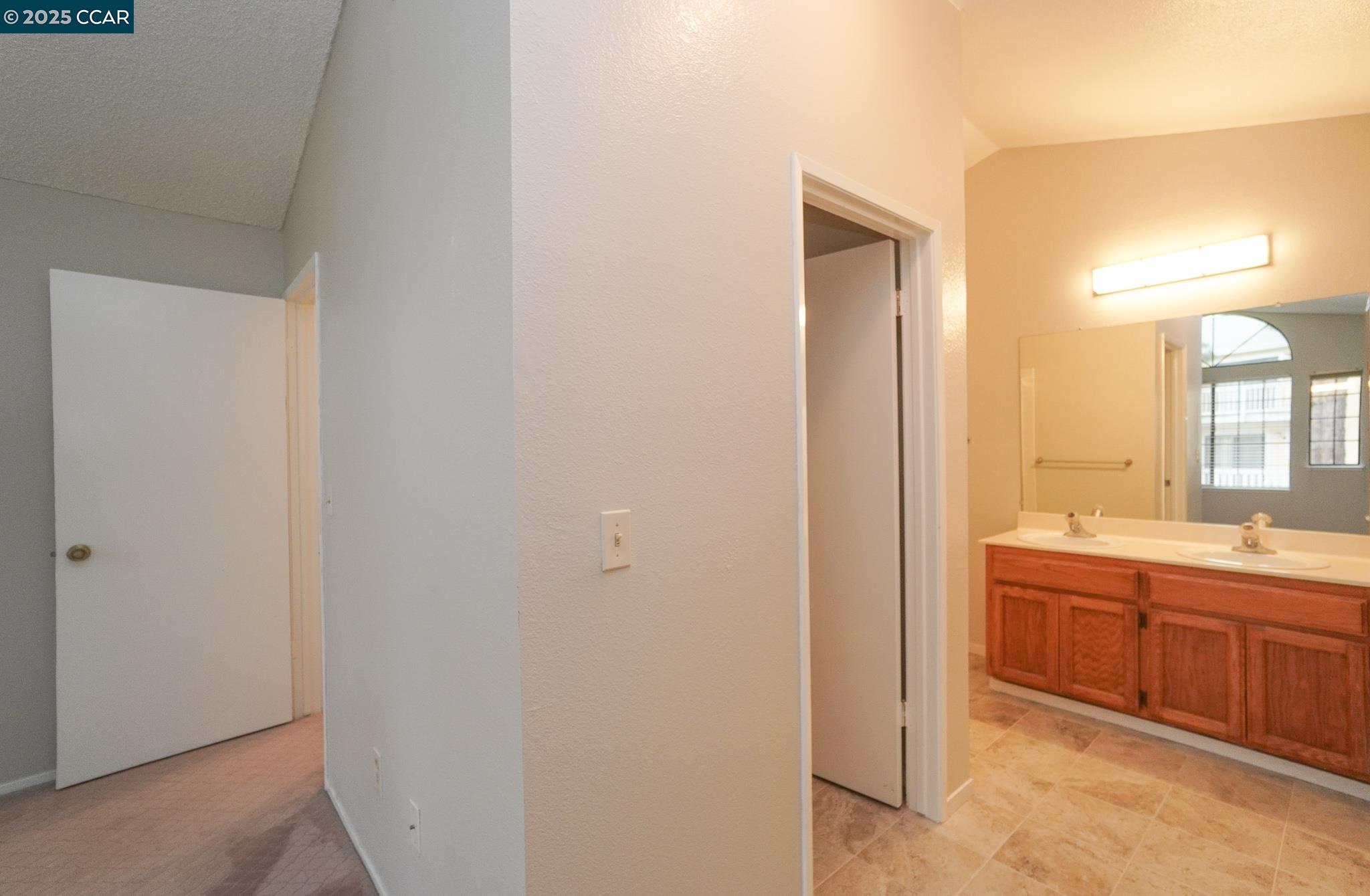 Detail Gallery Image 27 of 45 For 1003 Devonwood, Hercules,  CA 94547 - 2 Beds | 2/1 Baths
