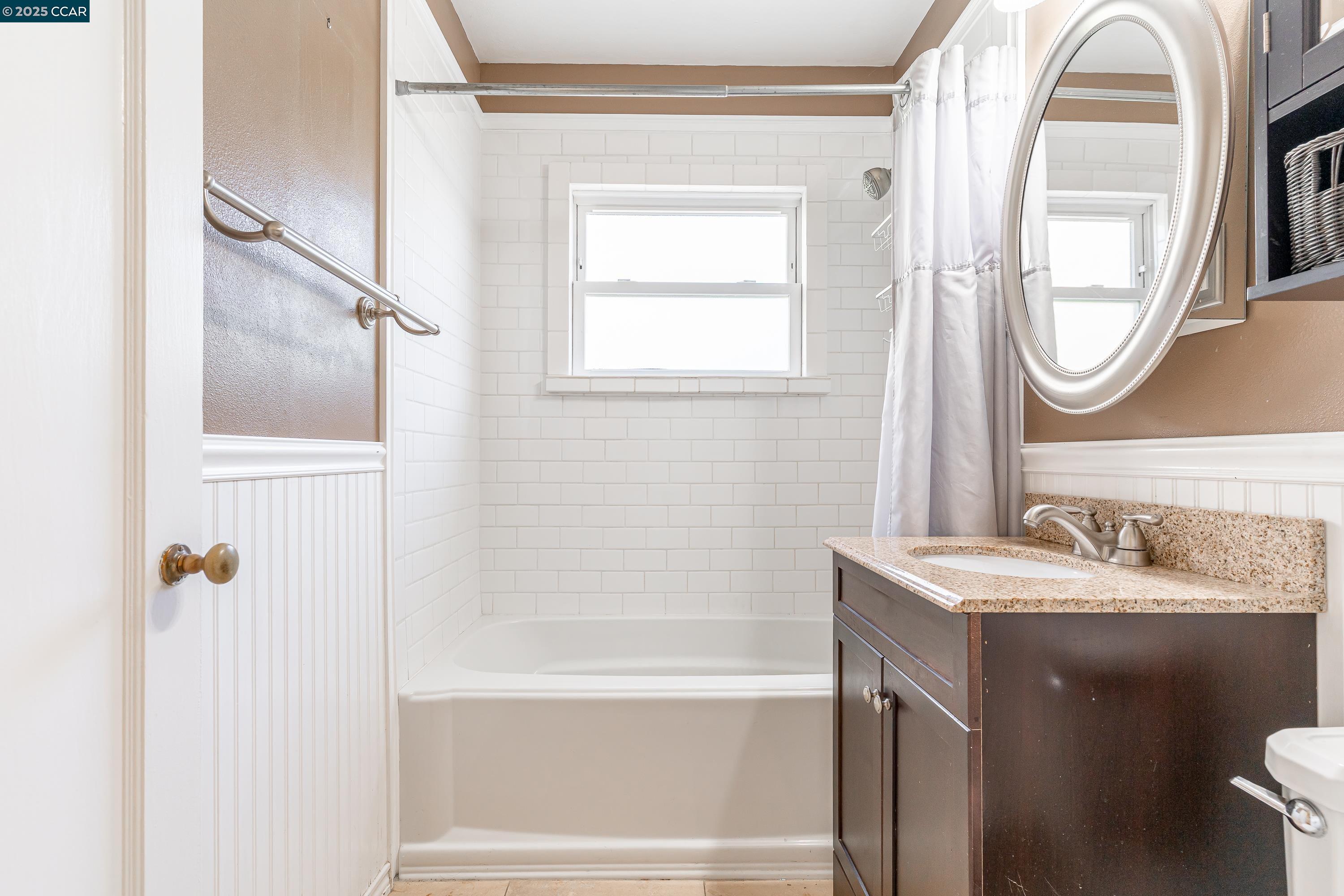 Detail Gallery Image 19 of 42 For 2815 Moran Ave, Richmond,  CA 94804 - 2 Beds | 1 Baths