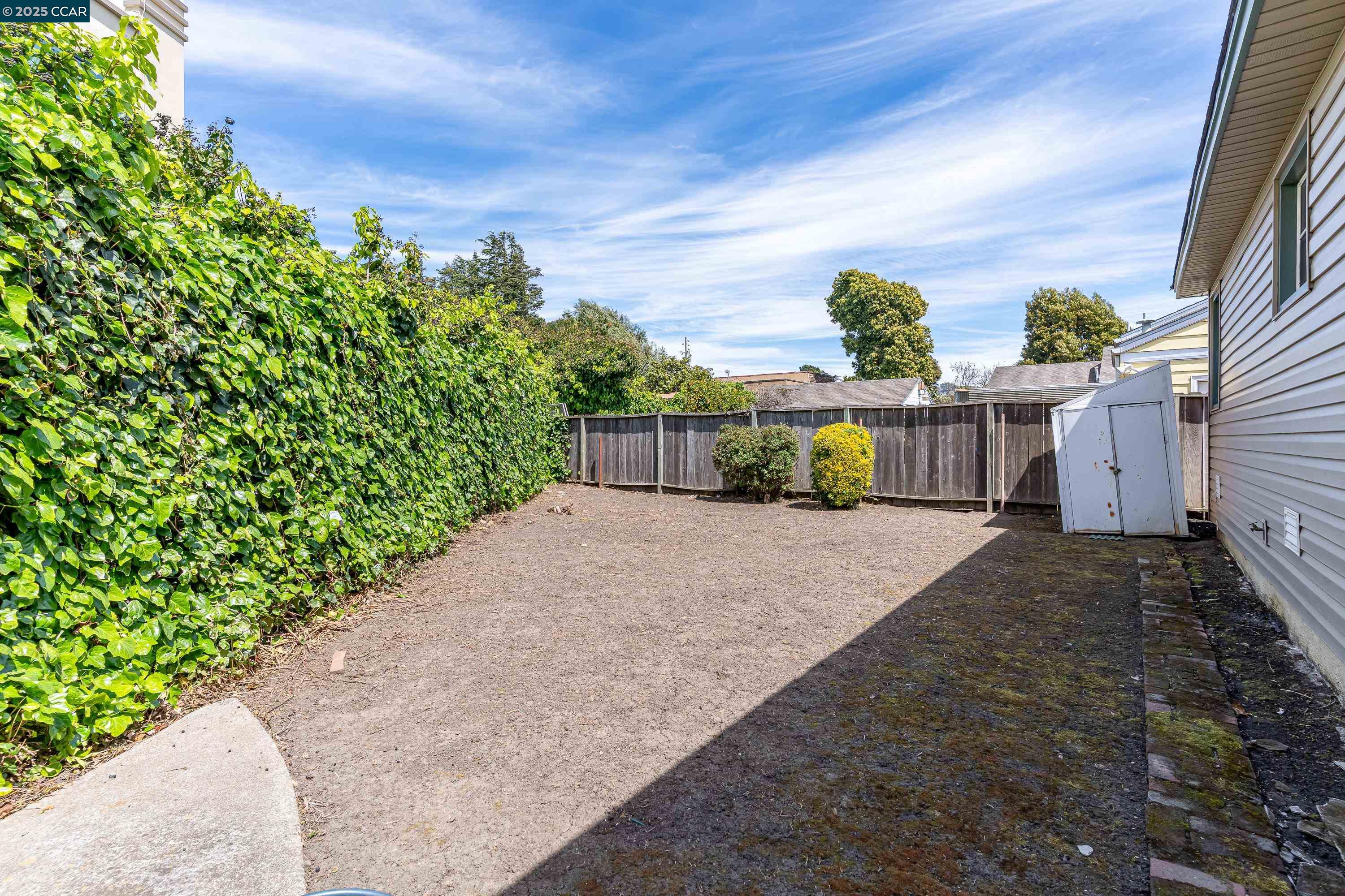 Detail Gallery Image 33 of 42 For 2815 Moran Ave, Richmond,  CA 94804 - 2 Beds | 1 Baths
