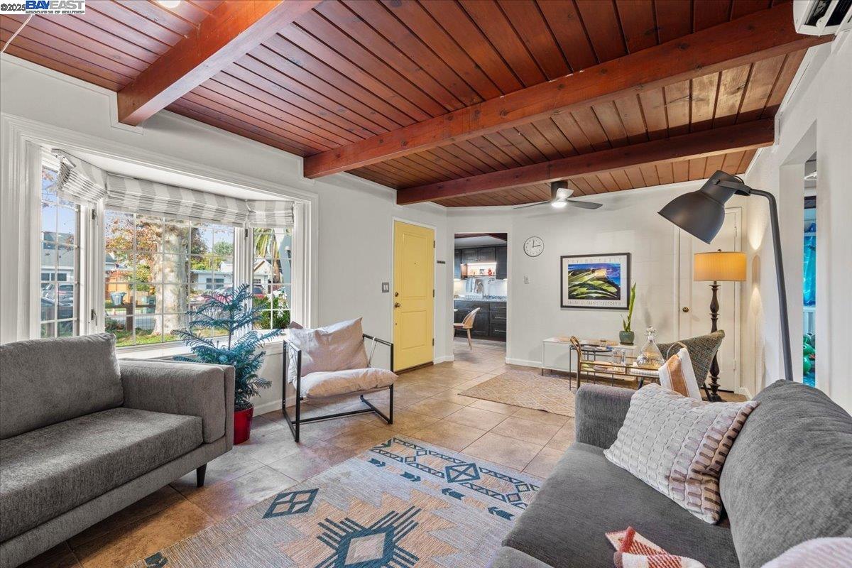 Detail Gallery Image 11 of 35 For 14080 Jerilyn Dr, San Jose,  CA 95127 - 2 Beds | 1 Baths