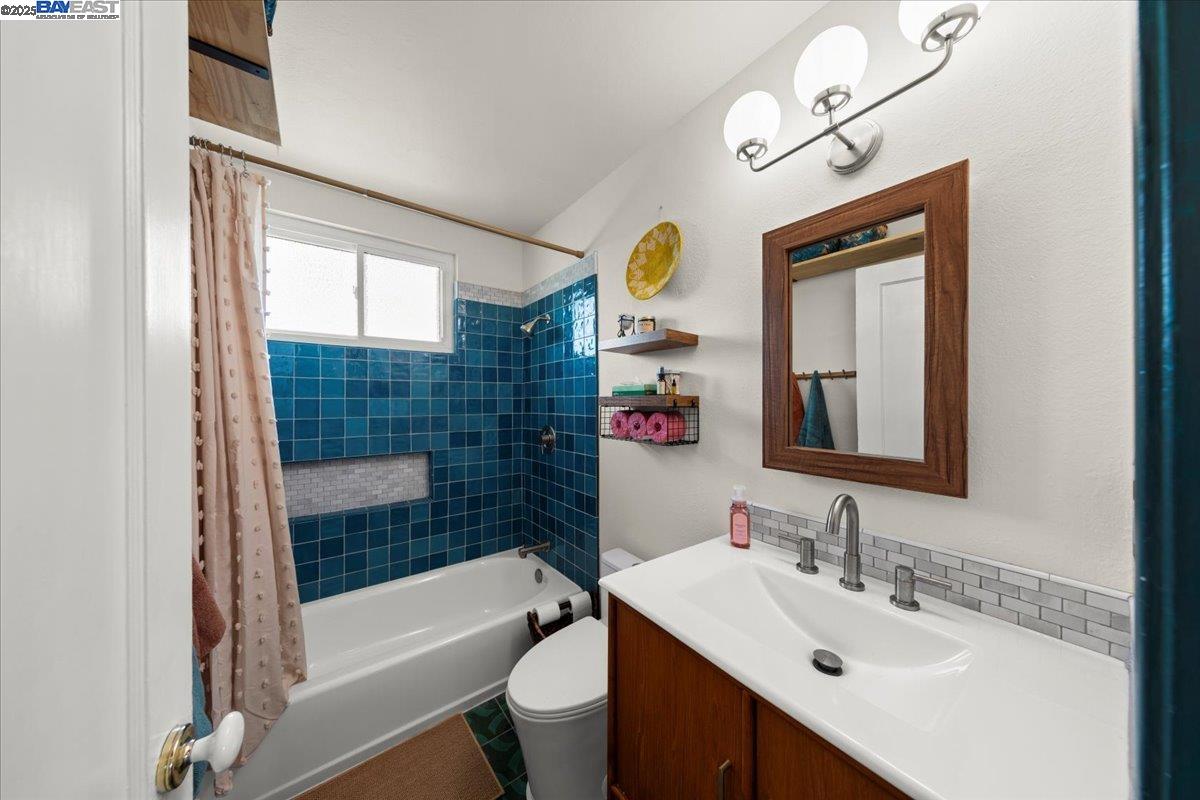 Detail Gallery Image 20 of 35 For 14080 Jerilyn Dr, San Jose,  CA 95127 - 2 Beds | 1 Baths