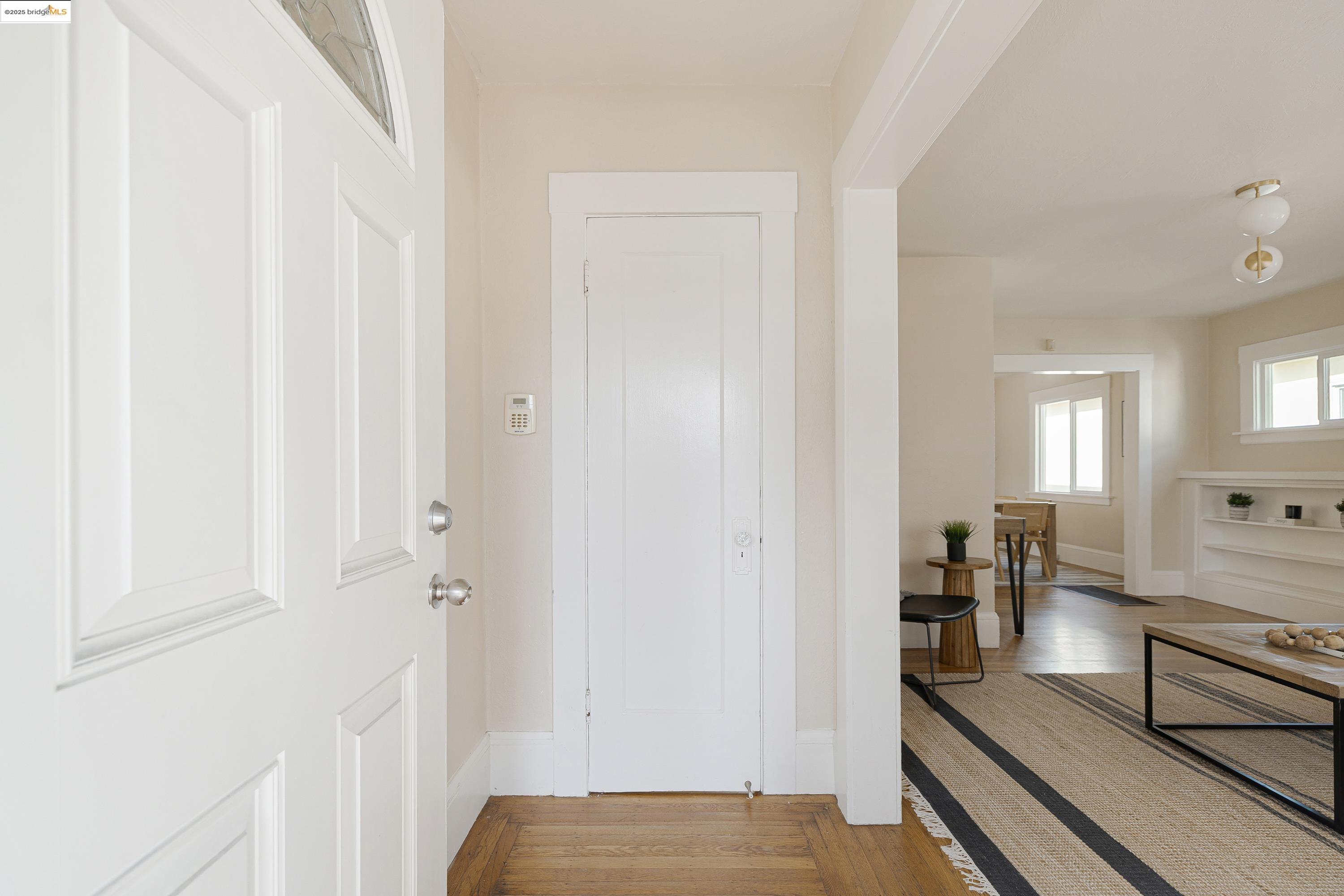 Detail Gallery Image 3 of 50 For 1505 Tyler St, Berkeley,  CA 94703 - 4 Beds | 3 Baths