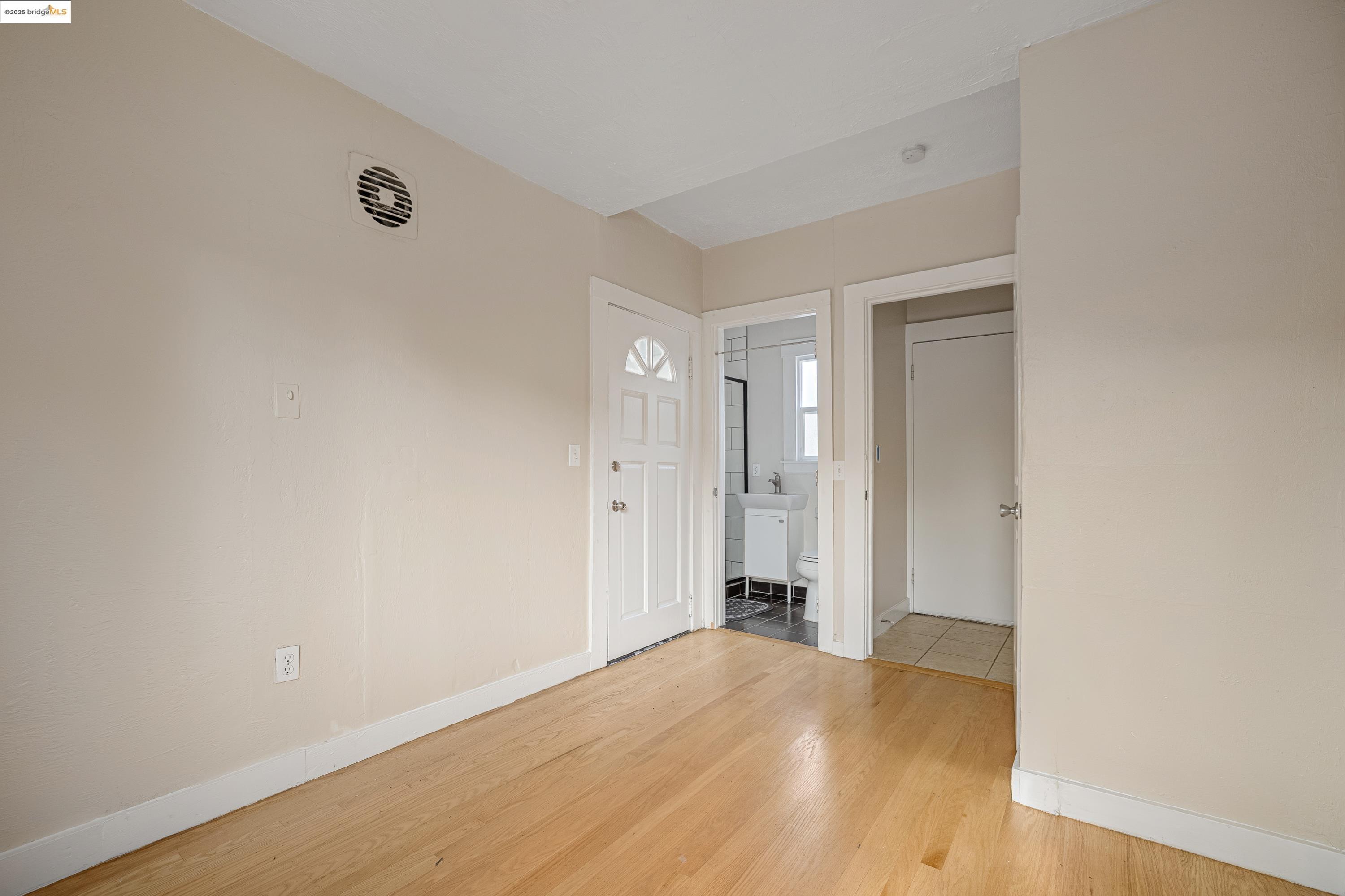 Detail Gallery Image 40 of 50 For 1505 Tyler St, Berkeley,  CA 94703 - 4 Beds | 3 Baths