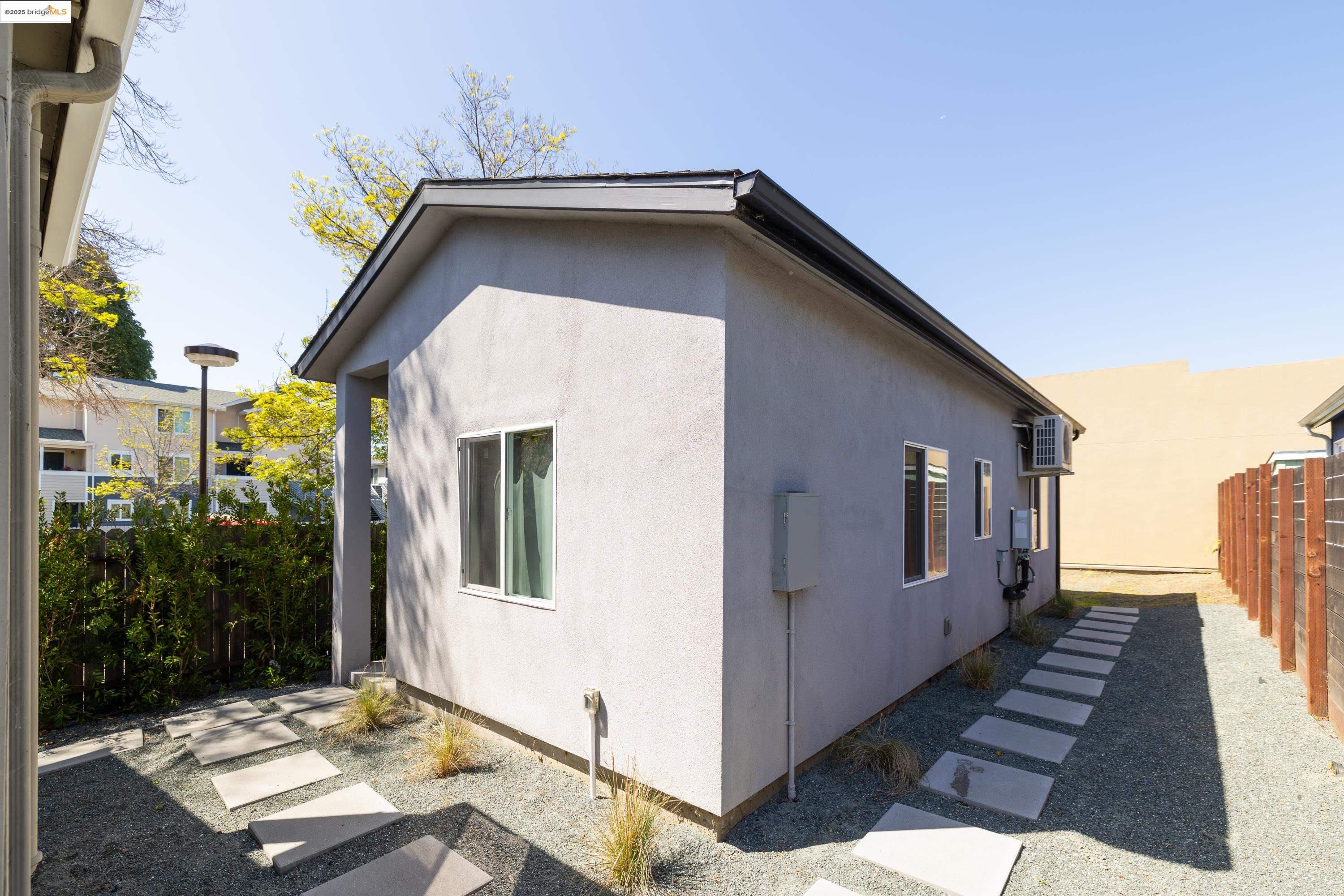Detail Gallery Image 45 of 50 For 1505 Tyler St, Berkeley,  CA 94703 - 4 Beds | 3 Baths