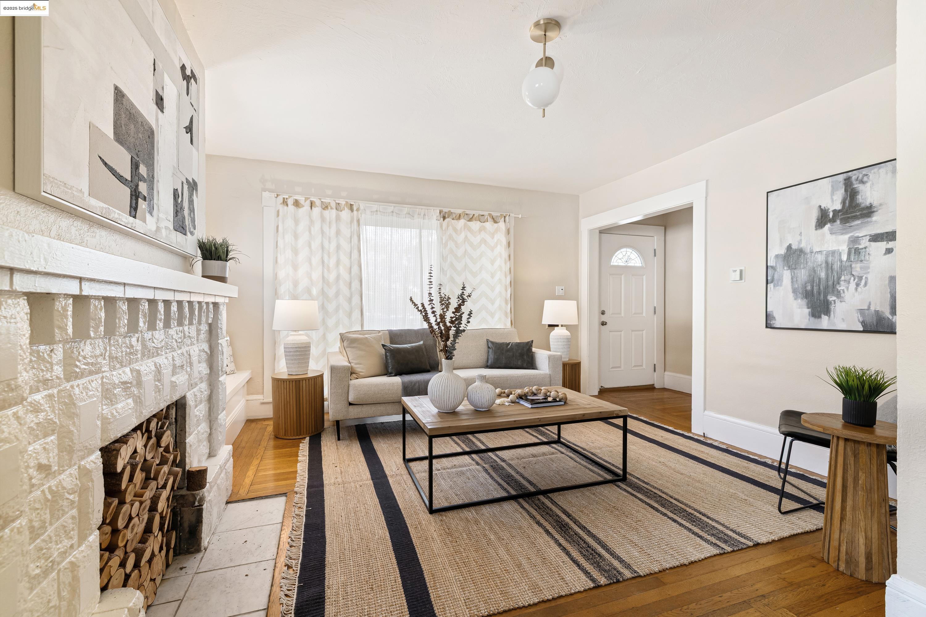 Detail Gallery Image 8 of 50 For 1505 Tyler St, Berkeley,  CA 94703 - 4 Beds | 3 Baths