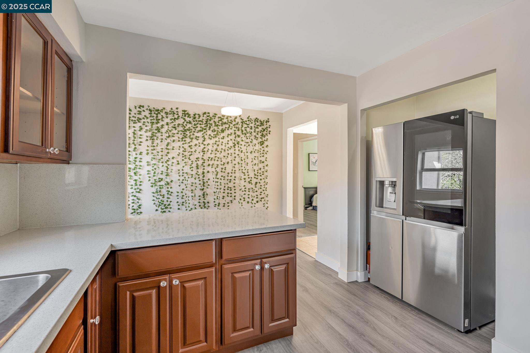 Detail Gallery Image 14 of 33 For 808 4th, Rodeo,  CA 94572-1330 - 3 Beds | 1 Baths