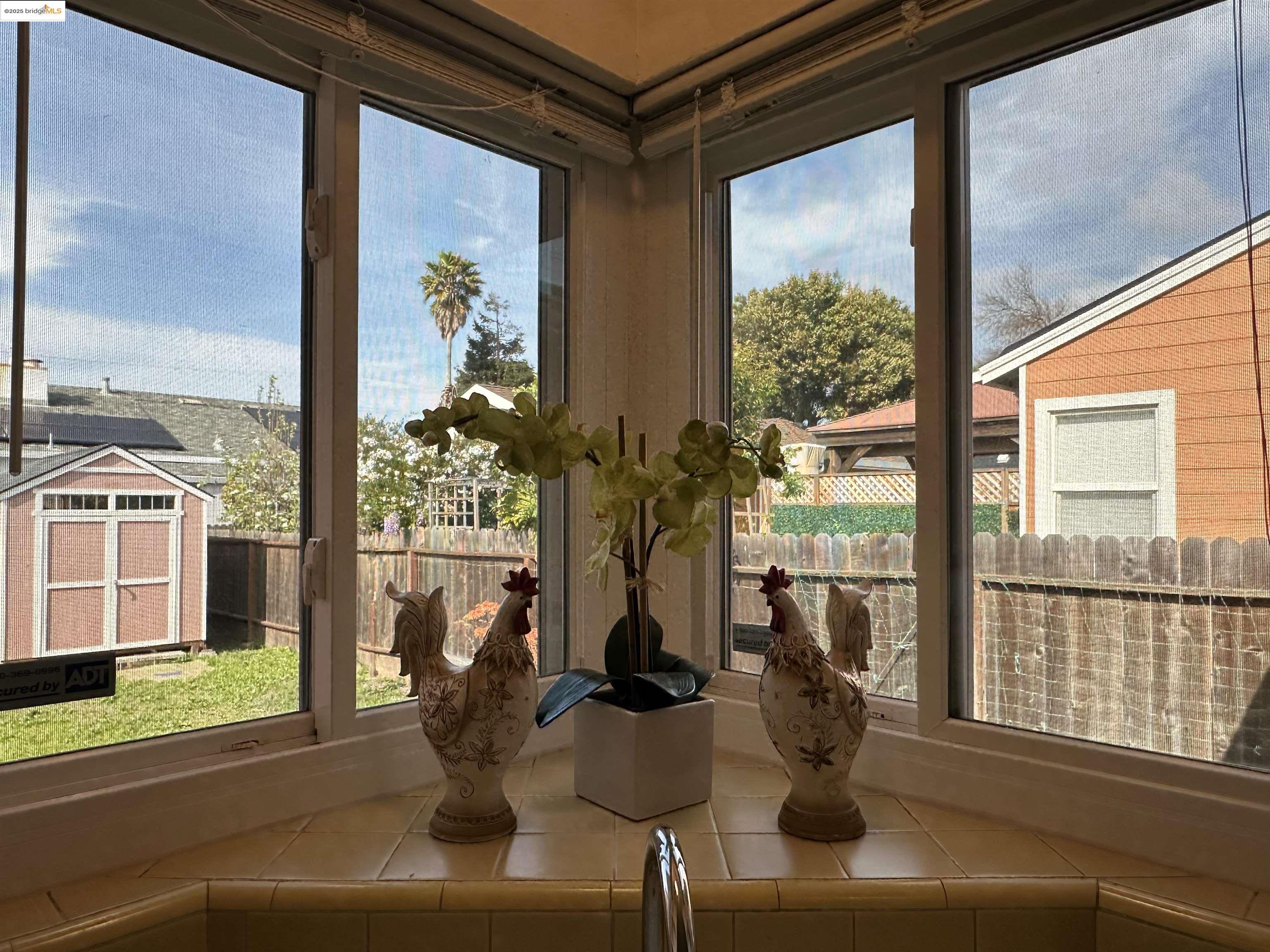 Detail Gallery Image 28 of 55 For 2617 Lowell Ave, Richmond,  CA 94804 - 3 Beds | 2 Baths