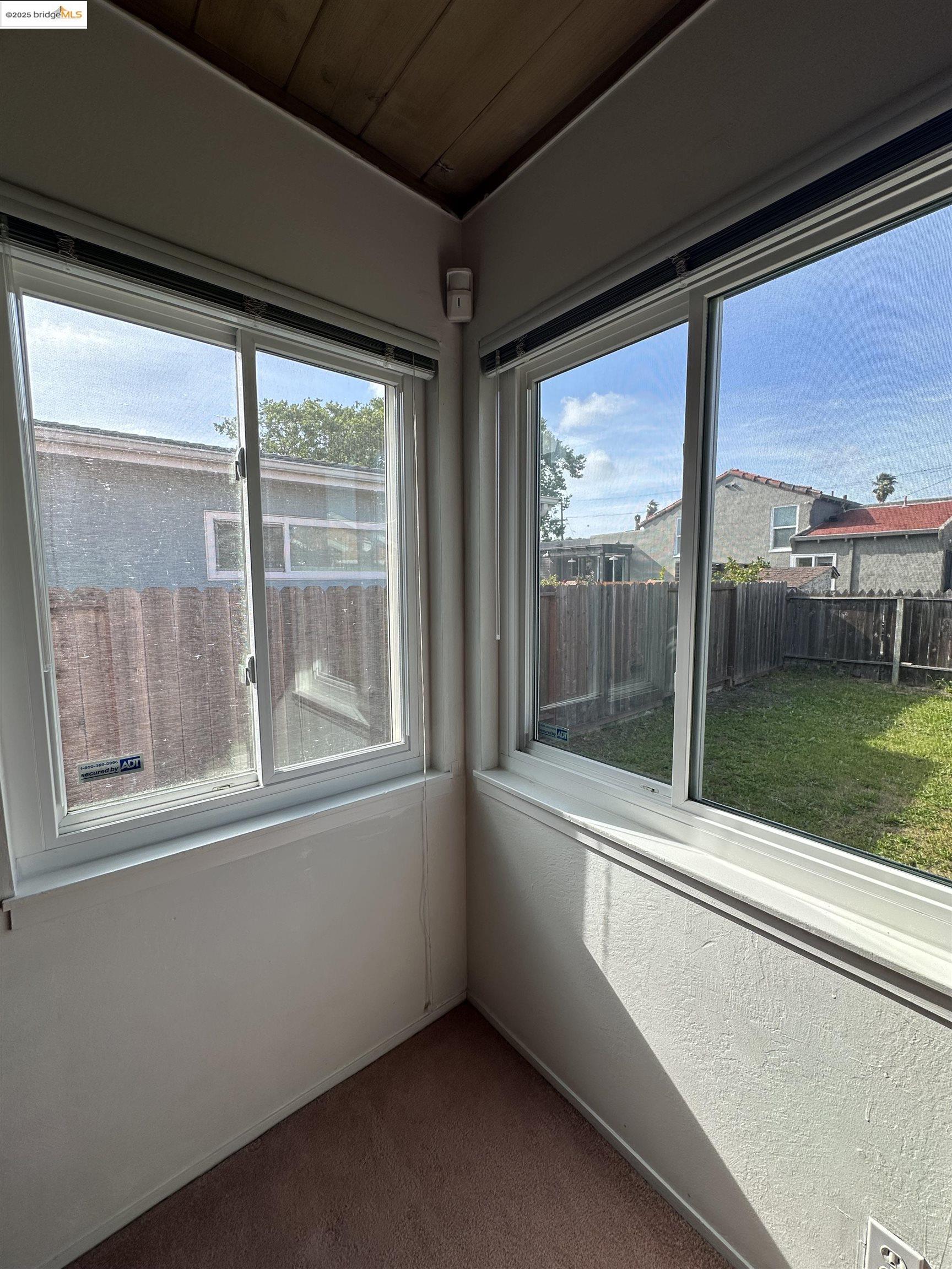 Detail Gallery Image 36 of 55 For 2617 Lowell Ave, Richmond,  CA 94804 - 3 Beds | 2 Baths