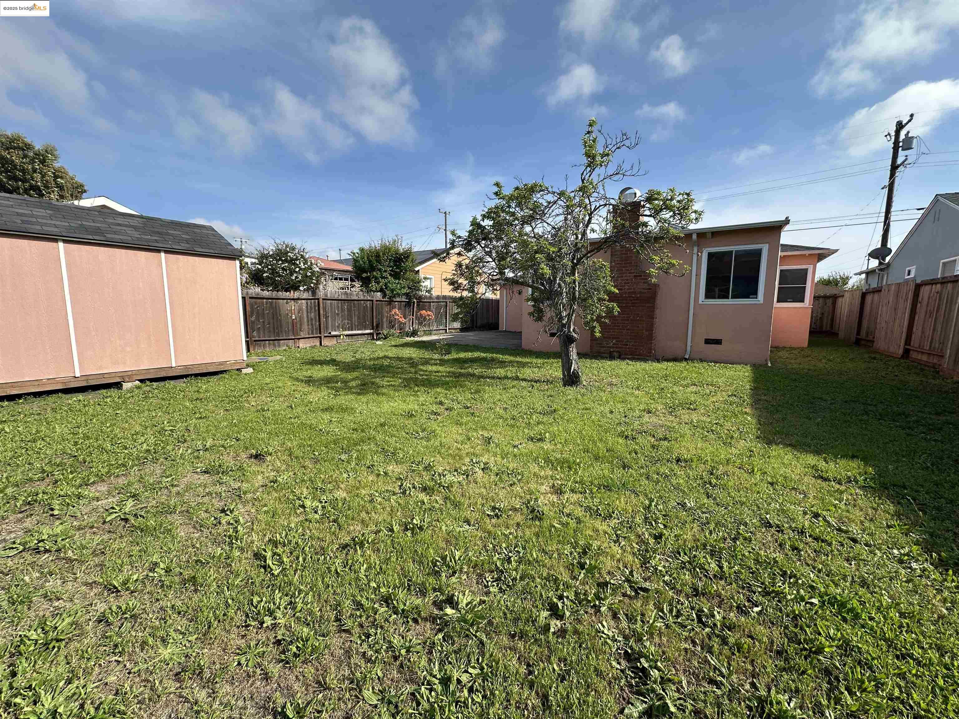 Detail Gallery Image 45 of 55 For 2617 Lowell Ave, Richmond,  CA 94804 - 3 Beds | 2 Baths