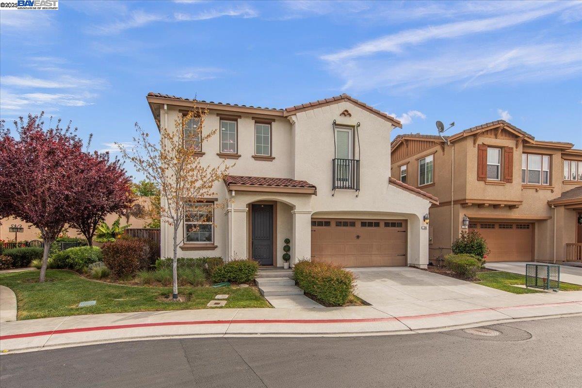 Detail Gallery Image 2 of 42 For 236 Gerald Cir, Milpitas,  CA 95035 - 3 Beds | 2/1 Baths