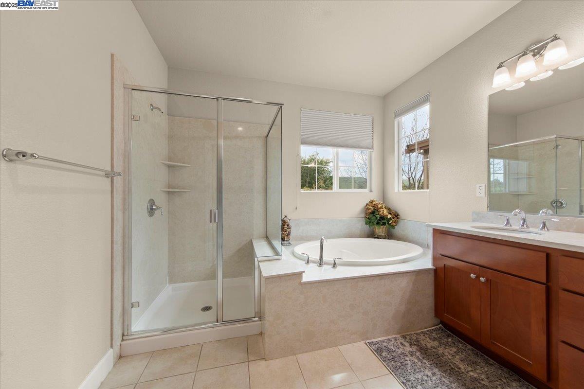 Detail Gallery Image 25 of 42 For 236 Gerald Cir, Milpitas,  CA 95035 - 3 Beds | 2/1 Baths