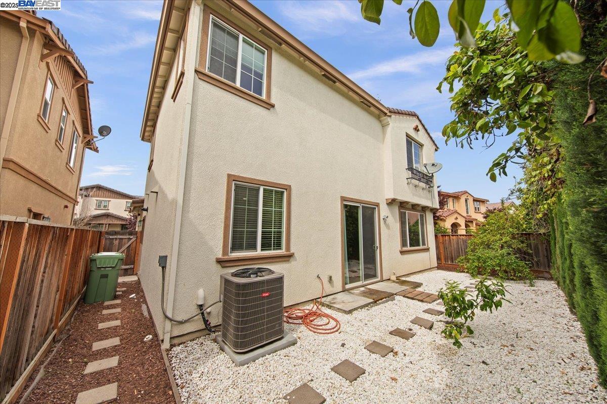Detail Gallery Image 36 of 42 For 236 Gerald Cir, Milpitas,  CA 95035 - 3 Beds | 2/1 Baths