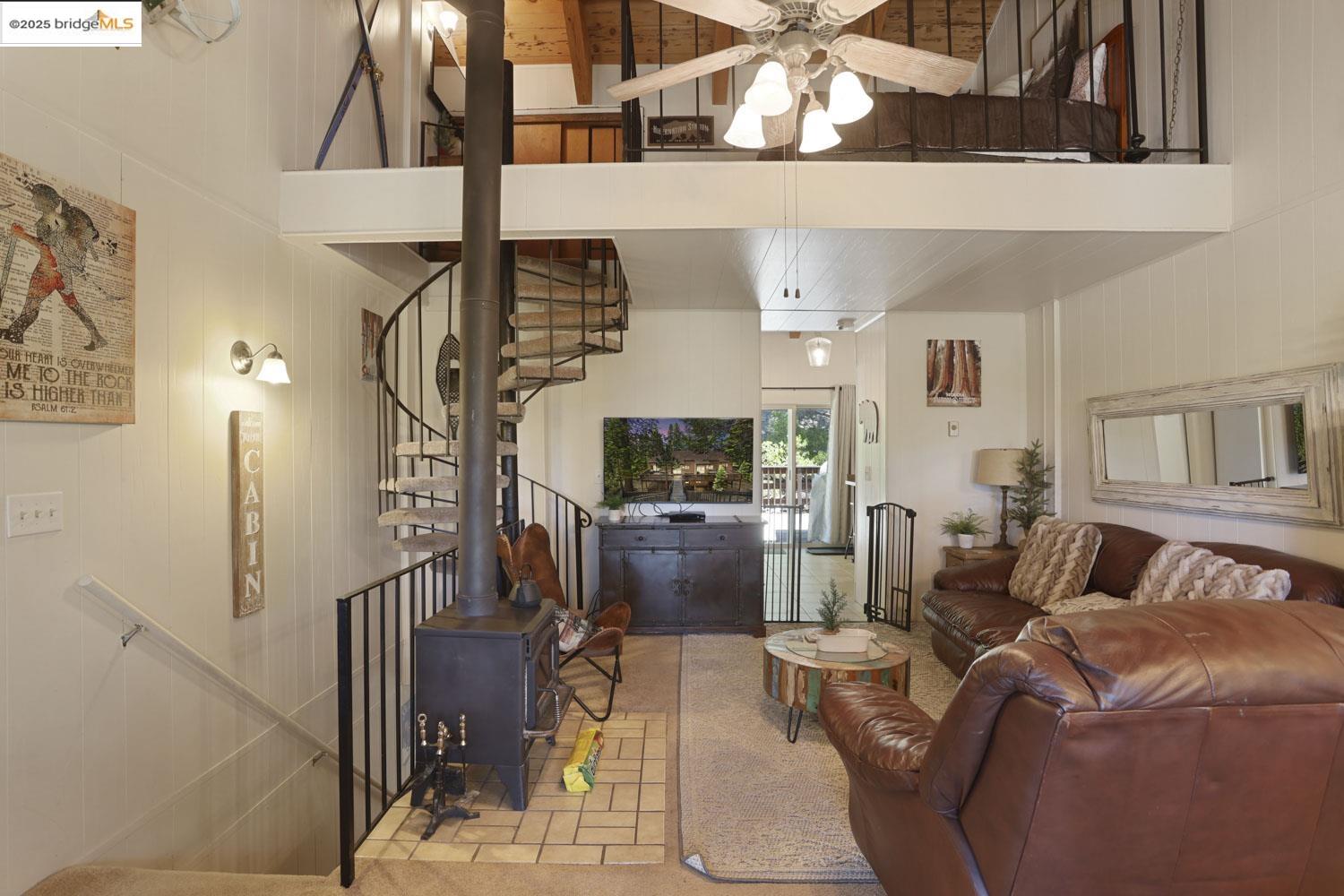 Detail Gallery Image 16 of 48 For 33840 Upper Leland Rd a,  Pinecrest,  CA 95375 - 3 Beds | 2 Baths