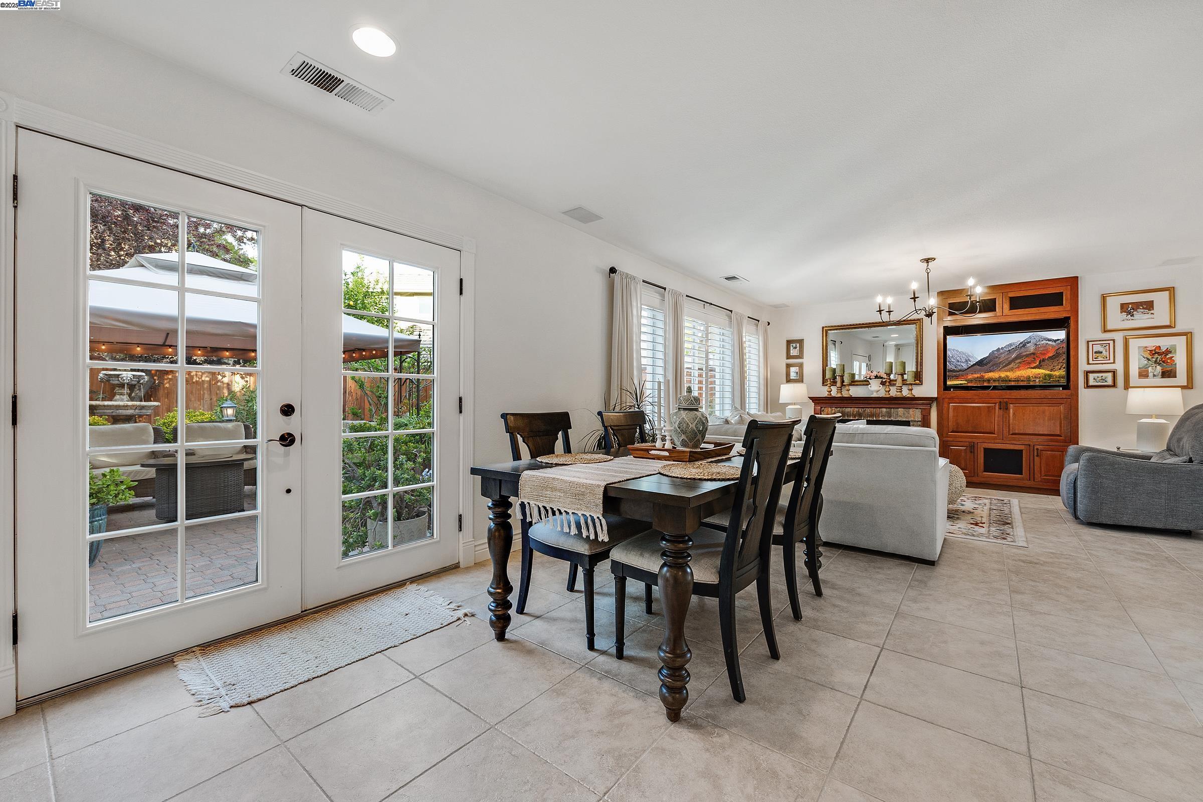 Detail Gallery Image 17 of 46 For 4252 Katie Lane, Pleasanton,  CA 94588 - 4 Beds | 2/1 Baths