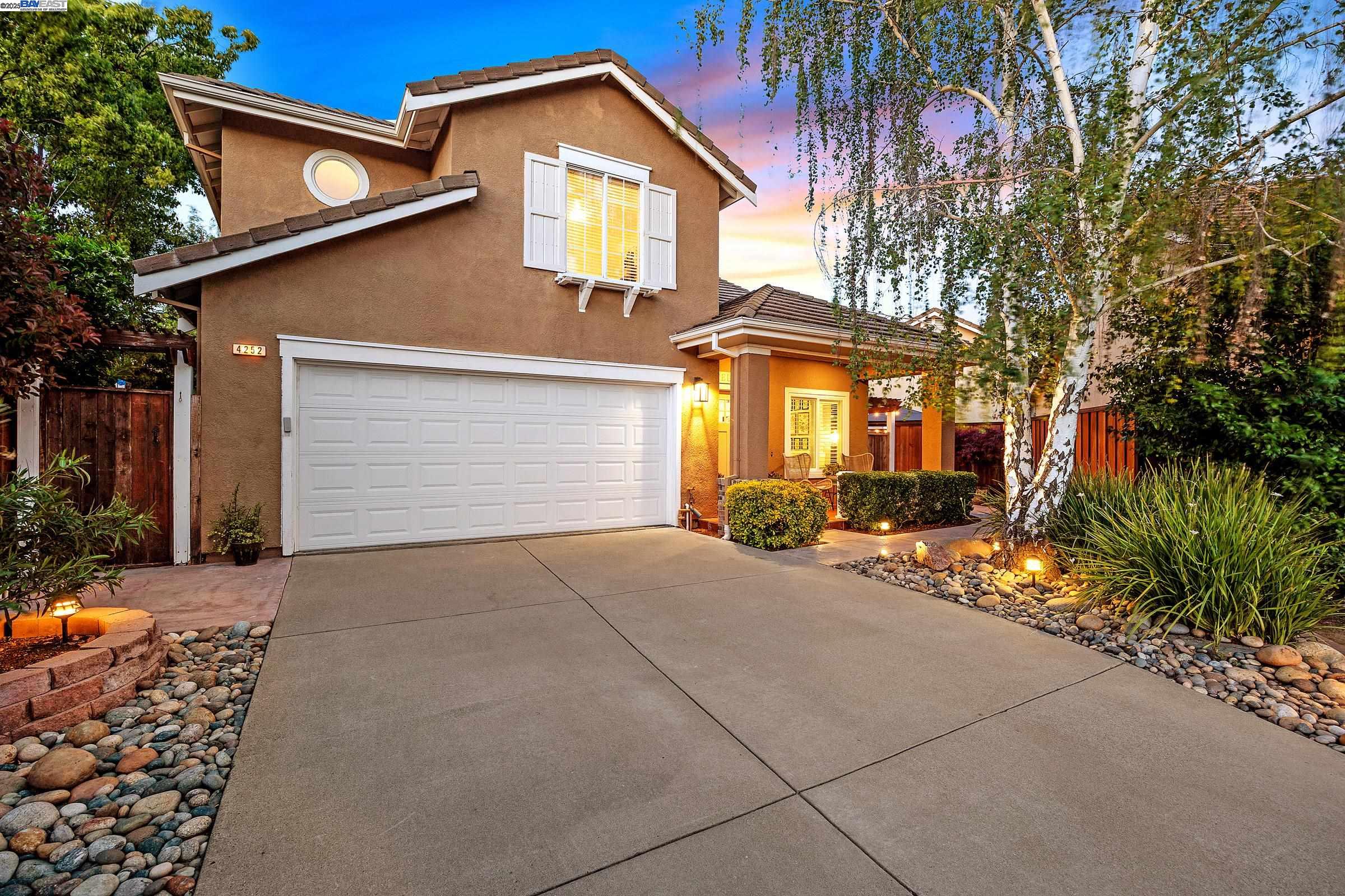 Detail Gallery Image 3 of 46 For 4252 Katie Lane, Pleasanton,  CA 94588 - 4 Beds | 2/1 Baths