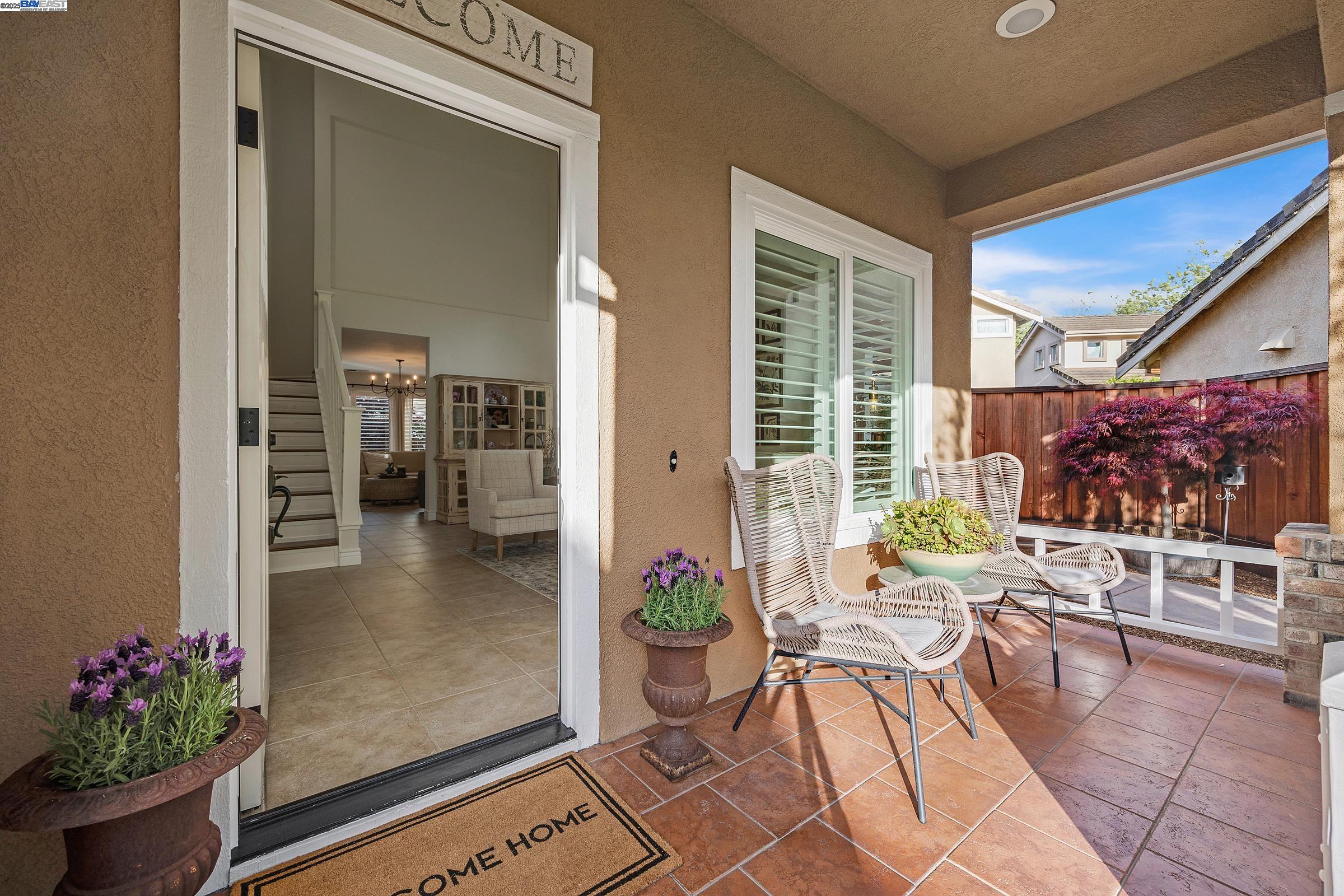 Detail Gallery Image 6 of 46 For 4252 Katie Lane, Pleasanton,  CA 94588 - 4 Beds | 2/1 Baths