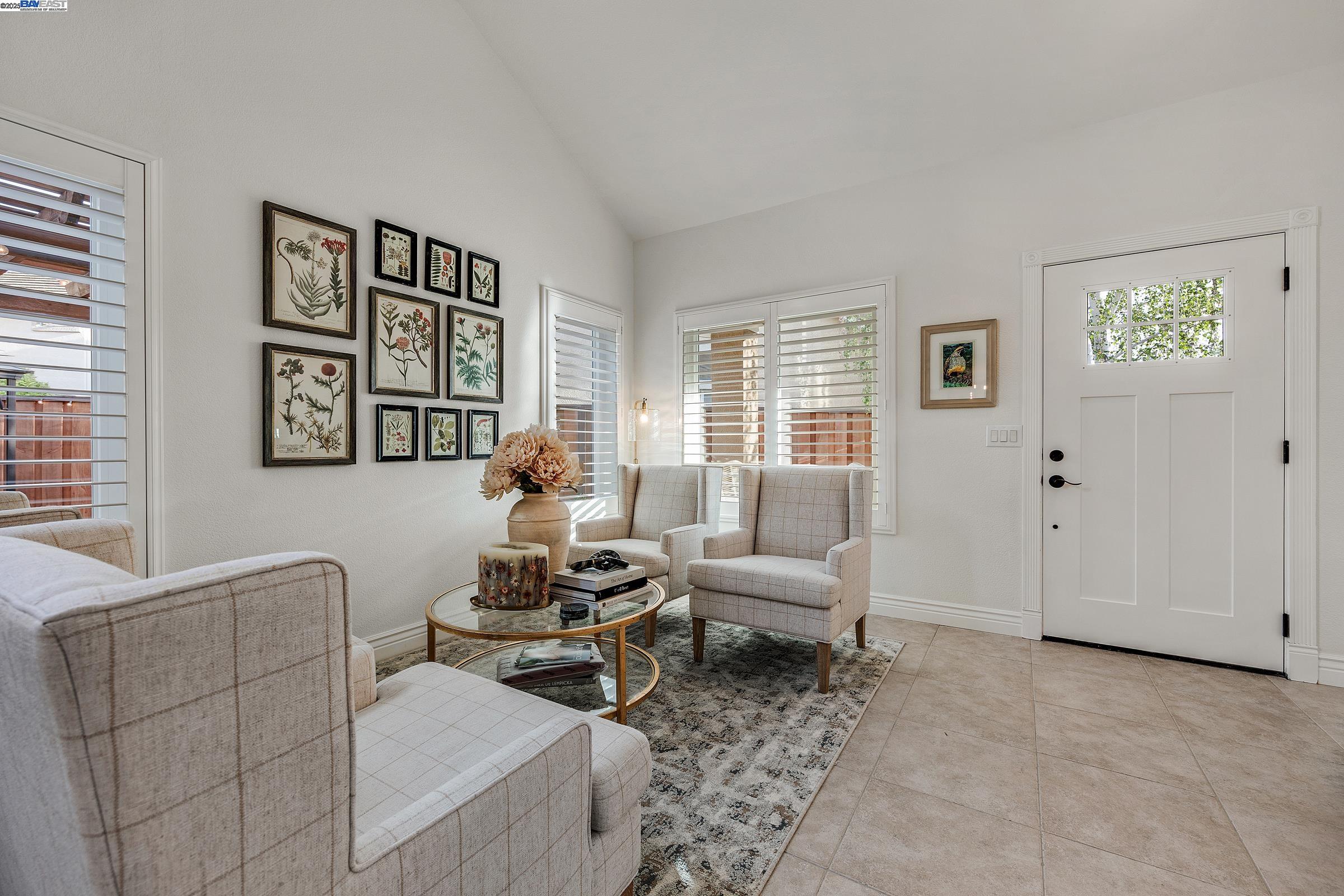 Detail Gallery Image 9 of 46 For 4252 Katie Lane, Pleasanton,  CA 94588 - 4 Beds | 2/1 Baths