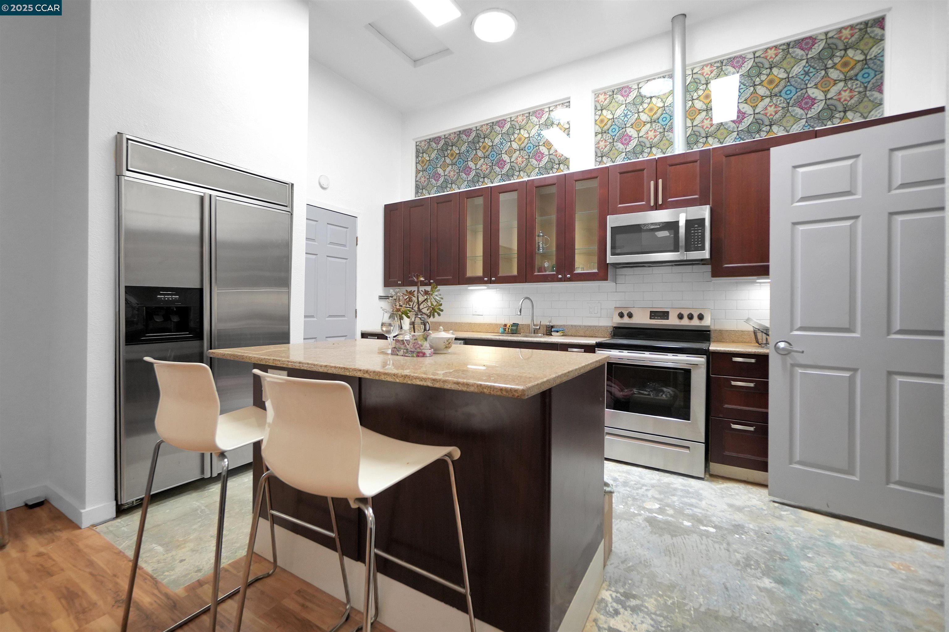 Detail Gallery Image 21 of 38 For 1092 Calcot Place, Oakland,  CA 94606 - – Beds | – Baths